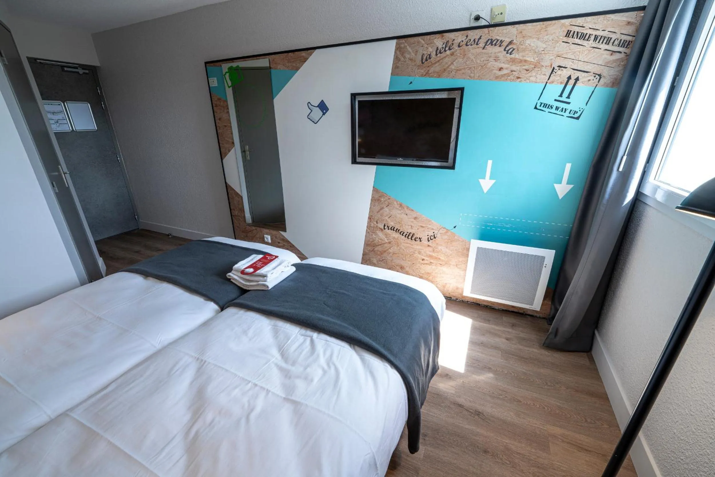 Bedroom, Bed in The Originals Access, Hôtel Clermont-Ferrand Nord