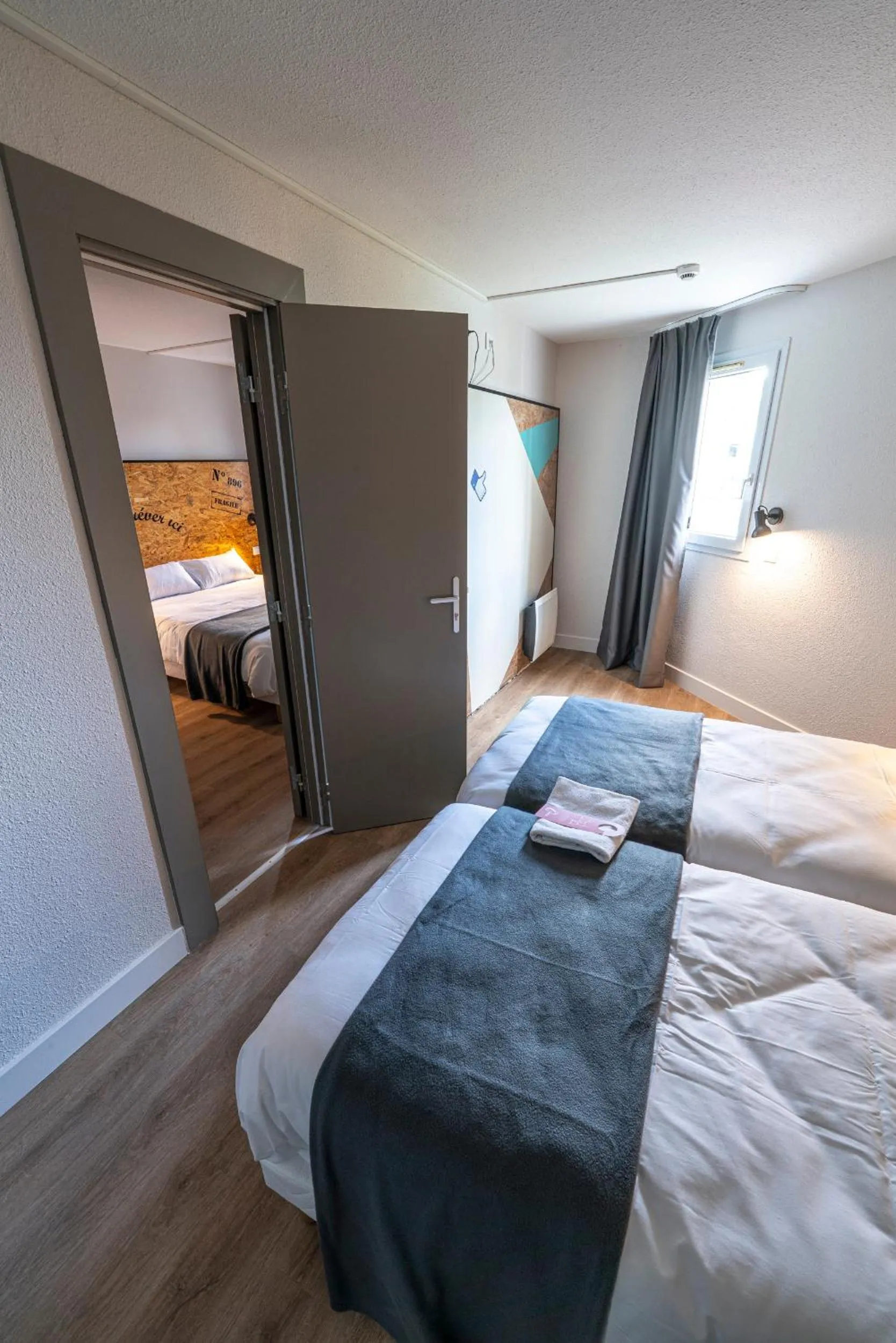 Bed in The Originals Access, Hôtel Clermont-Ferrand Nord