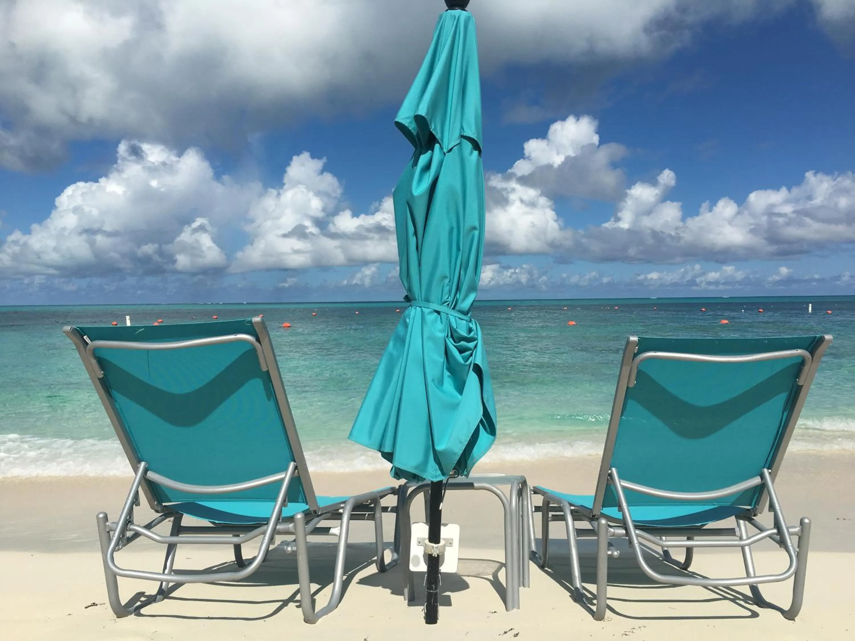 Beach in Coral Gardens on Grace Bay