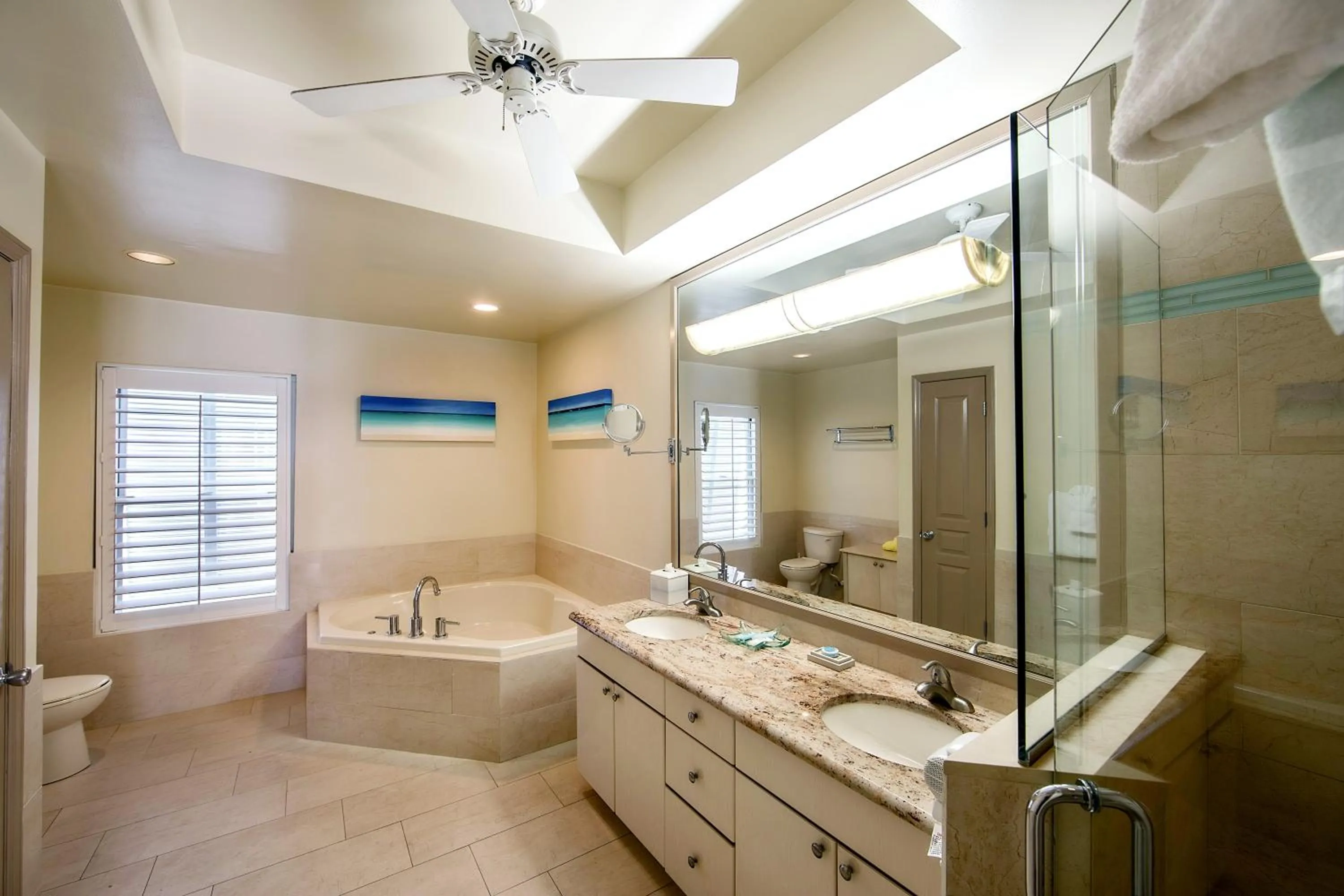 Bathroom in Coral Gardens on Grace Bay