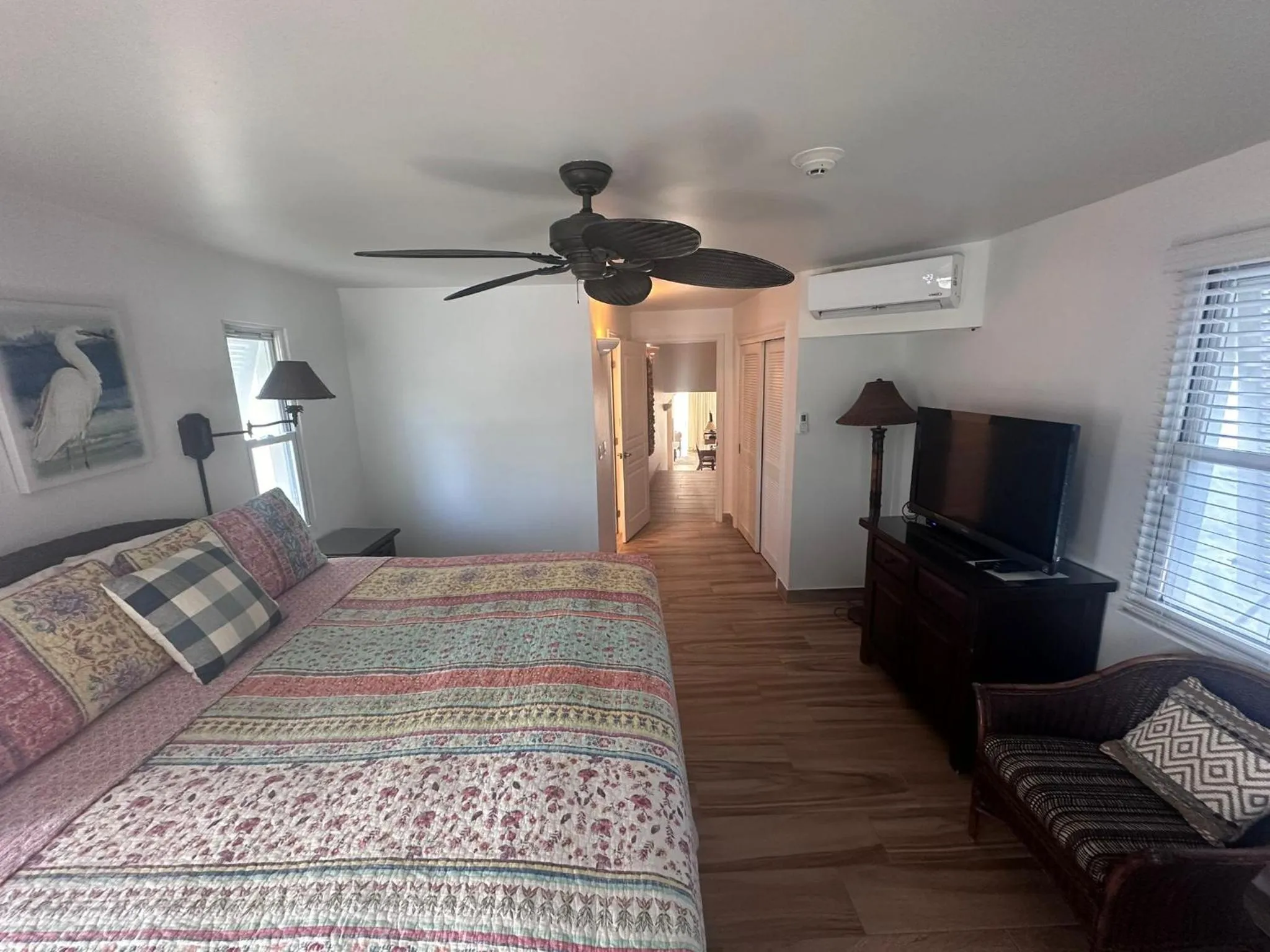 Bed in Coral Gardens on Grace Bay