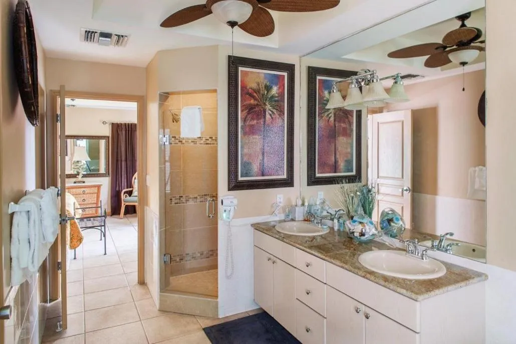 Bathroom in Coral Gardens on Grace Bay