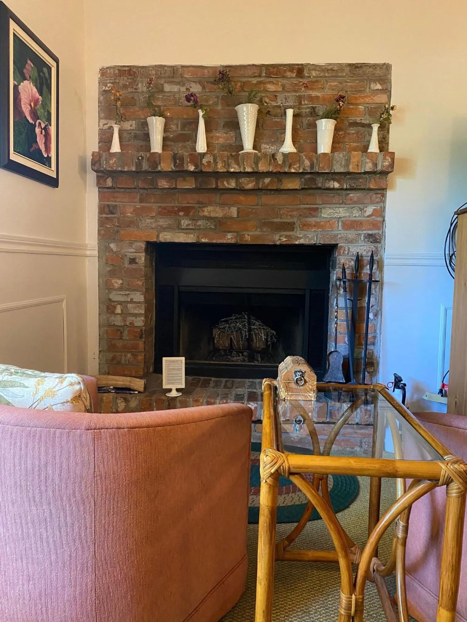 Seating area in Pretty River Valley Country Inn