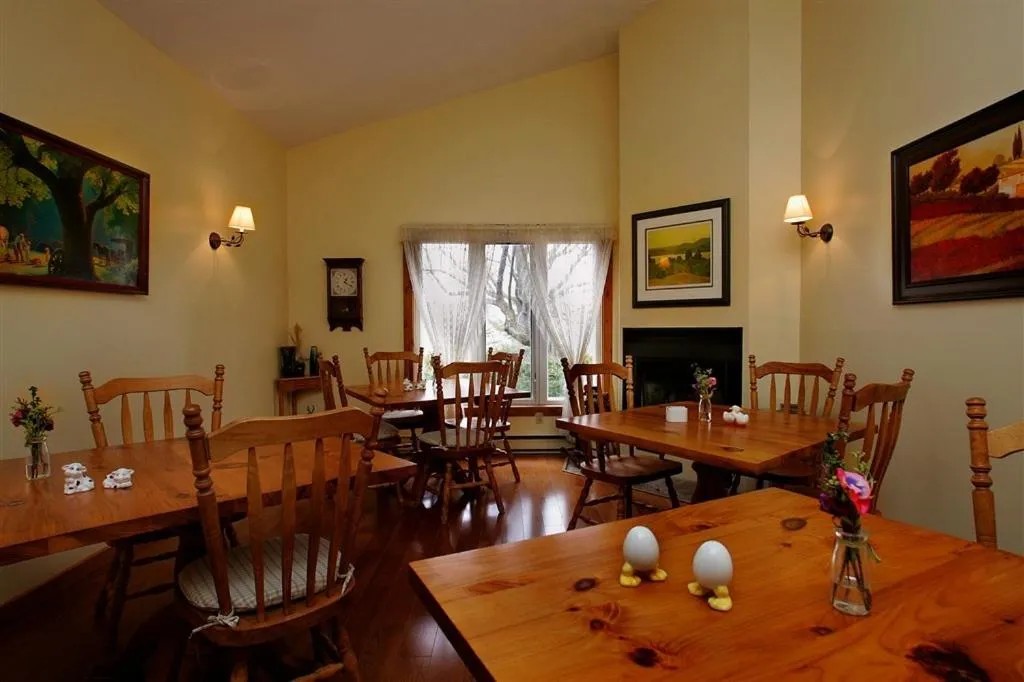 Restaurant/places to eat in Pretty River Valley Country Inn