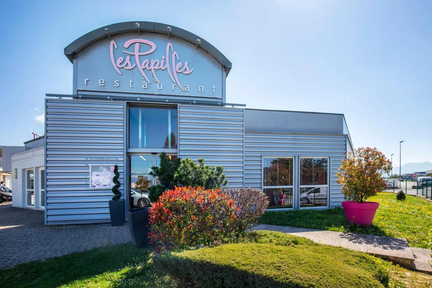 Restaurant/places to eat in Kyriad Annemasse - Geneve