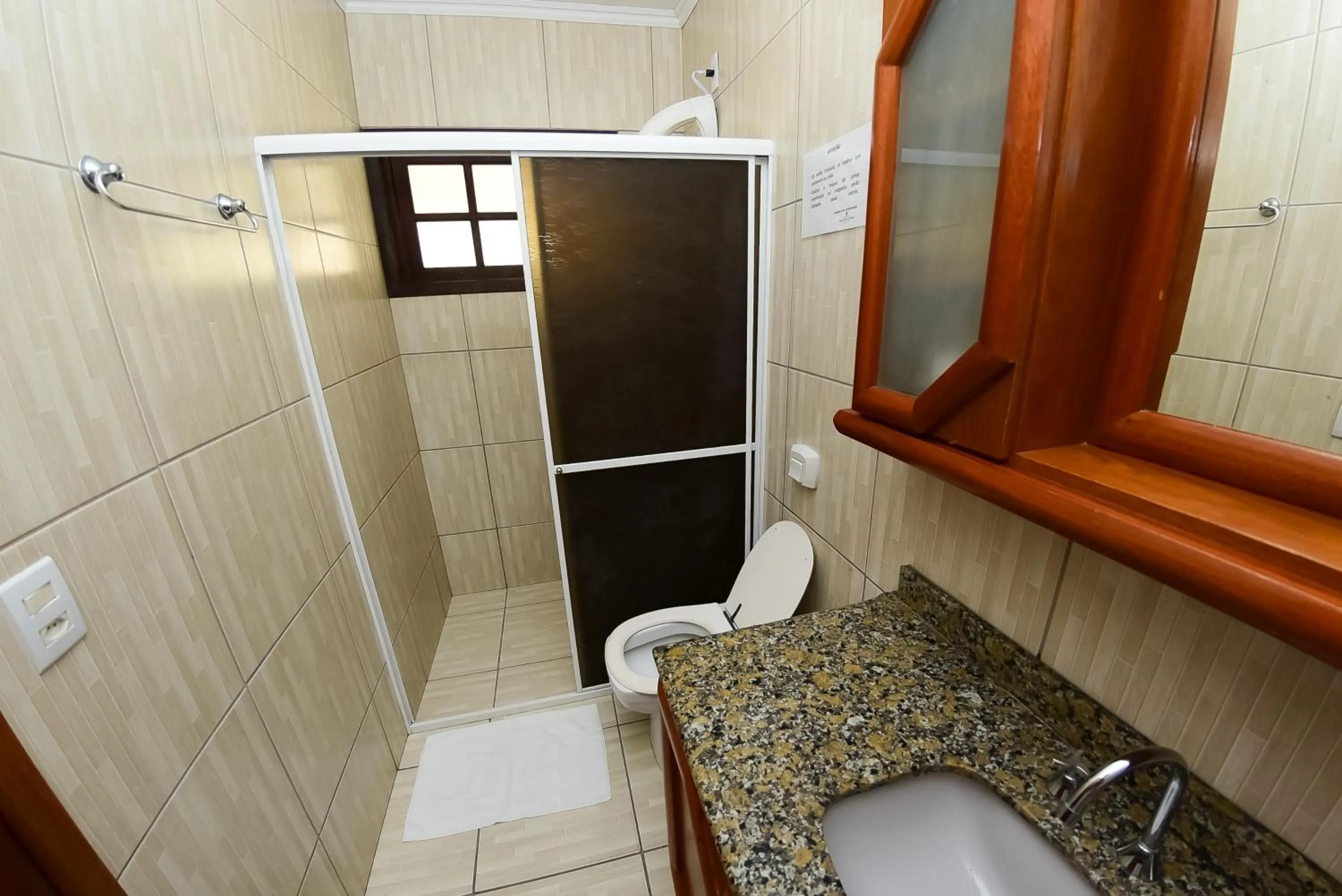 Bathroom in Pousada Baía dos Corais