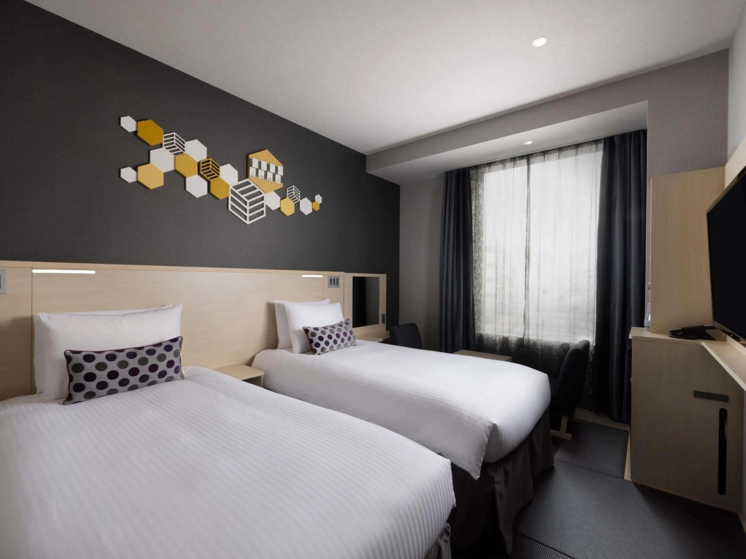 Bedroom, Bed in ibis Styles Tokyo Ginza East
