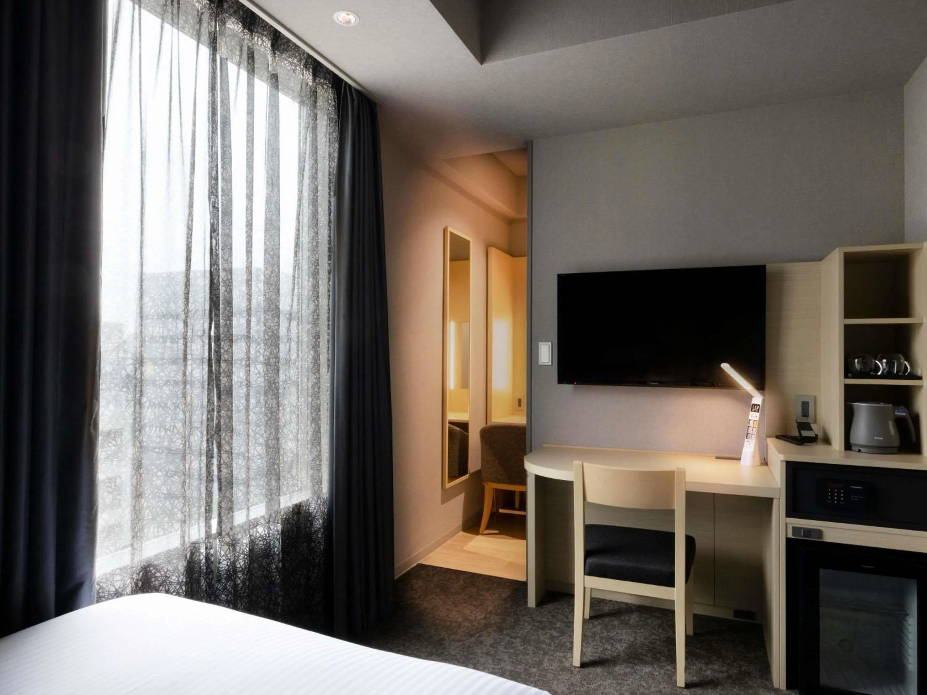 Bedroom, Bed in ibis Styles Tokyo Ginza East