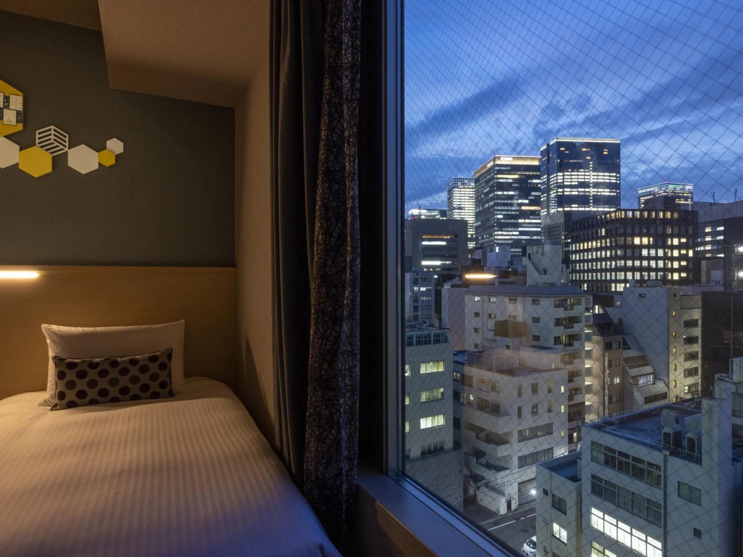 View (from property/room), Bed in ibis Styles Tokyo Ginza East