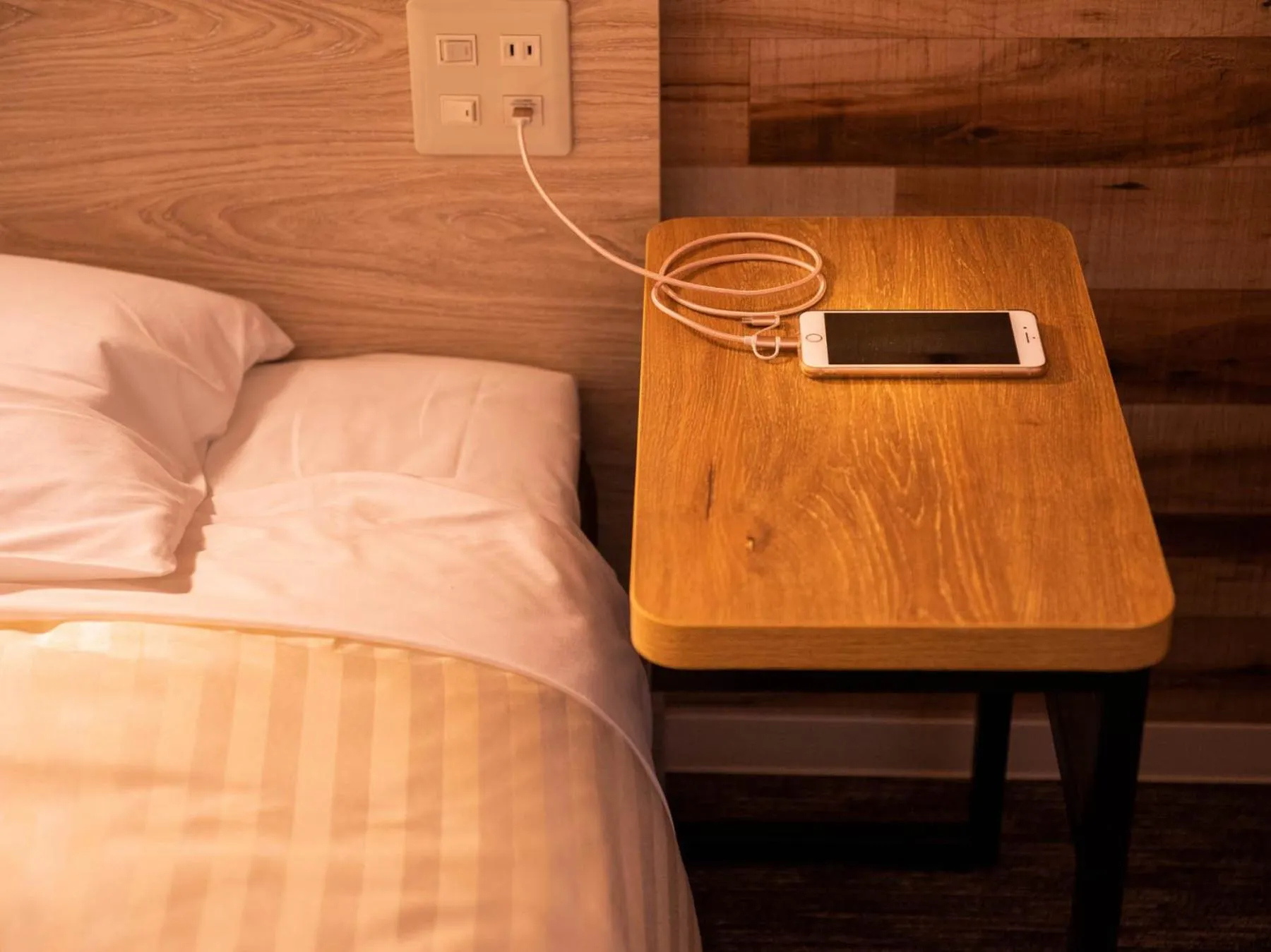 Decorative detail, Bed in Super Hotel Premier Shimonoseki