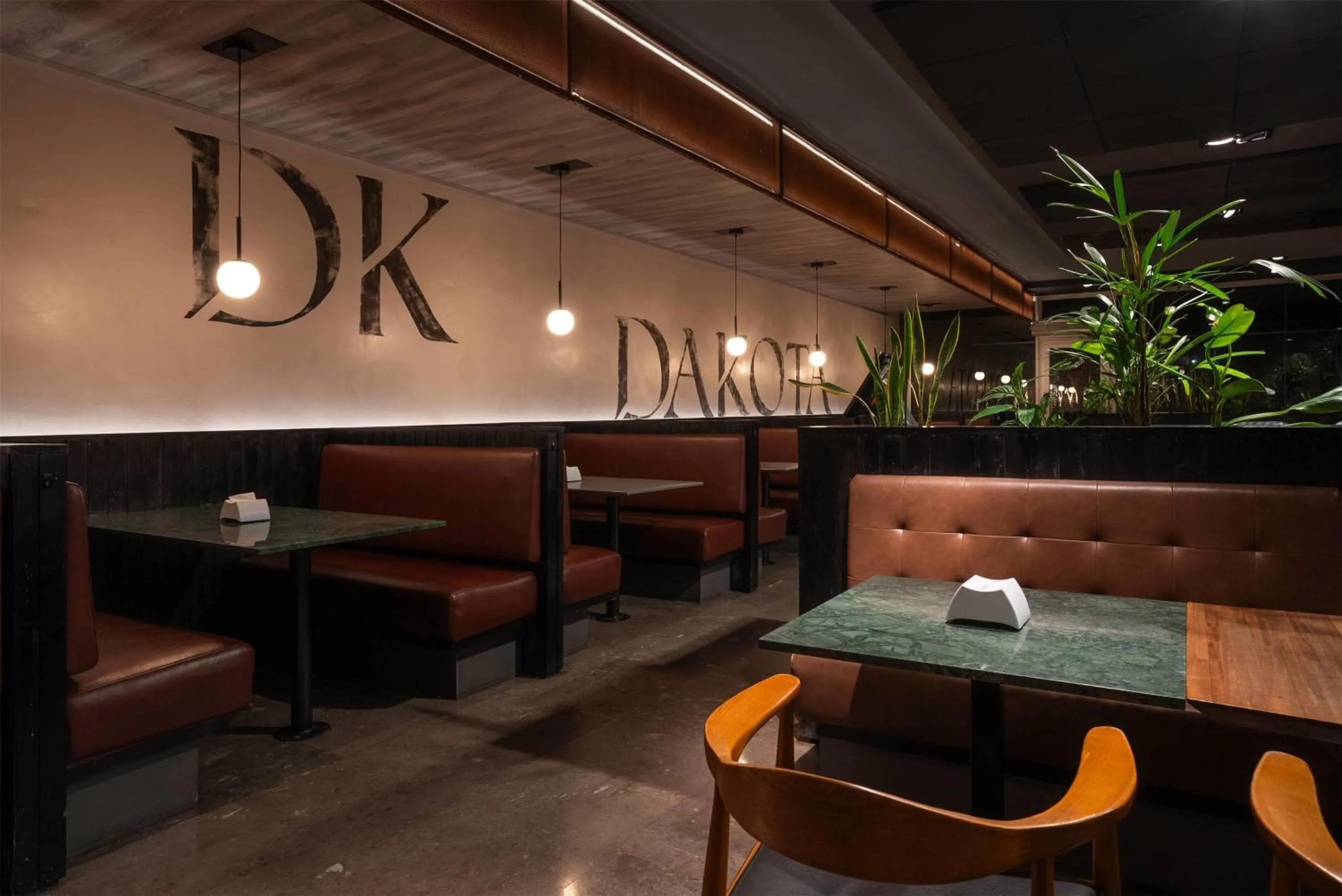 Restaurant/places to eat in Dazzler by Wyndham Montevideo