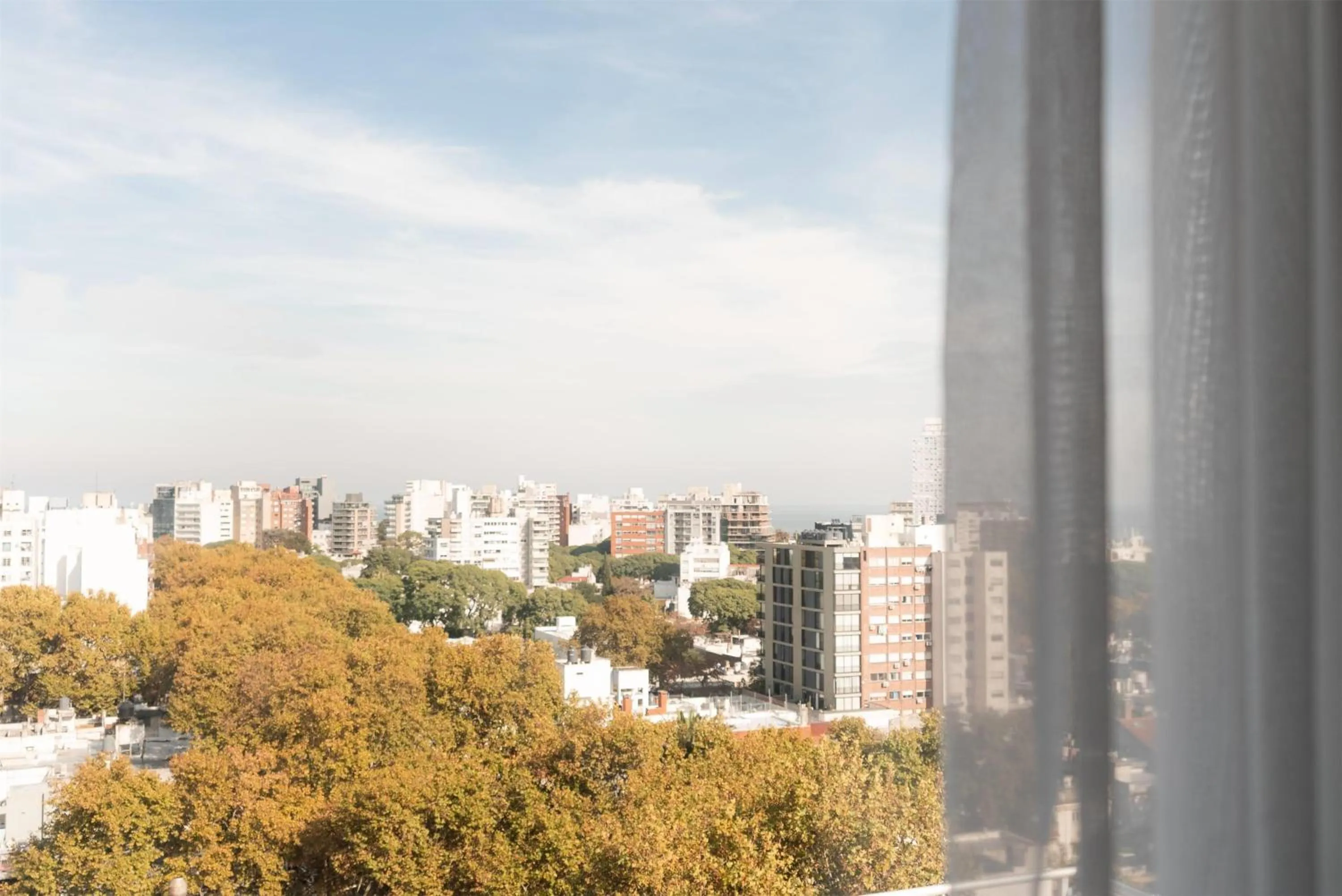 Photo of the whole room in Dazzler by Wyndham Montevideo