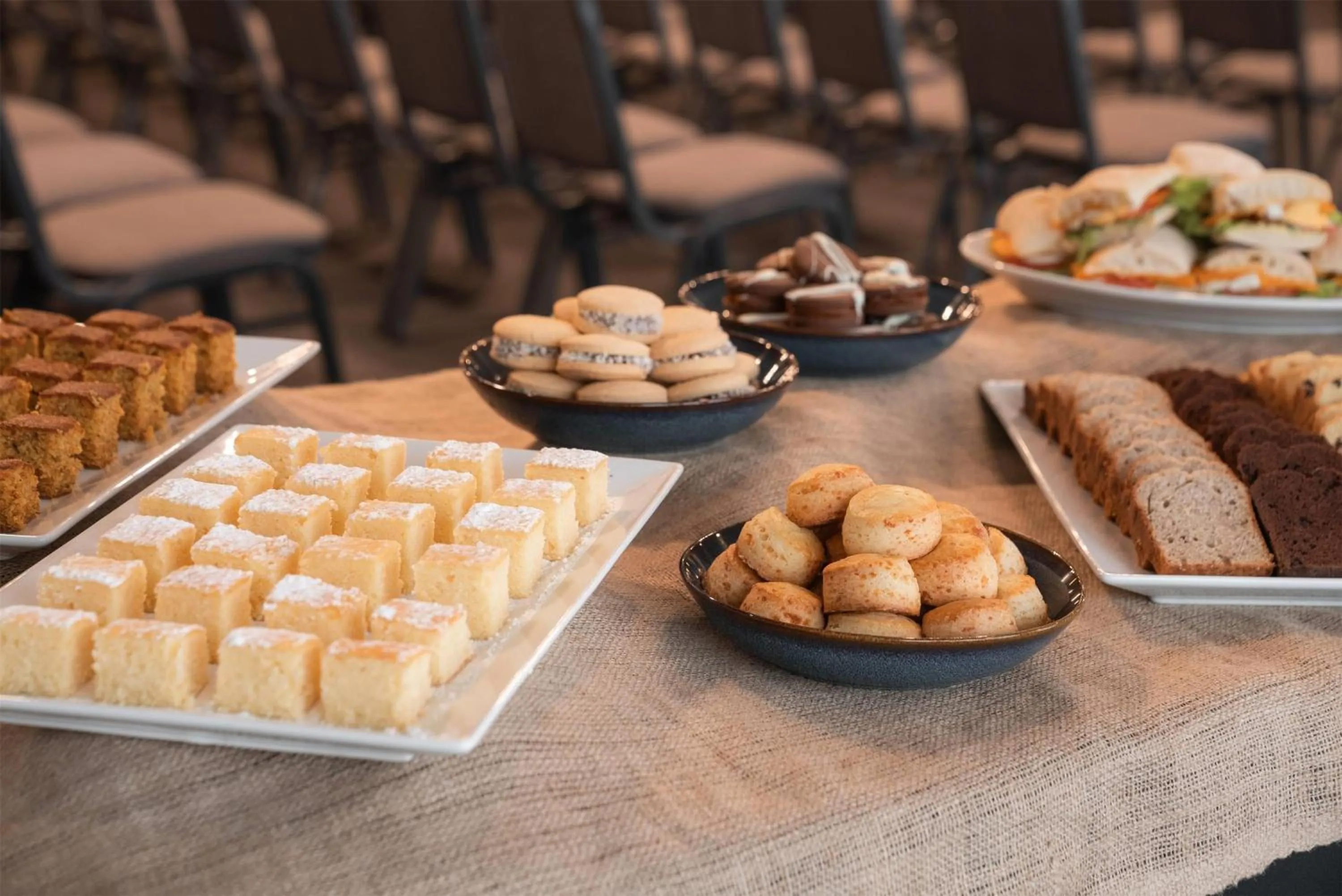 Meeting/conference room in Dazzler by Wyndham Montevideo