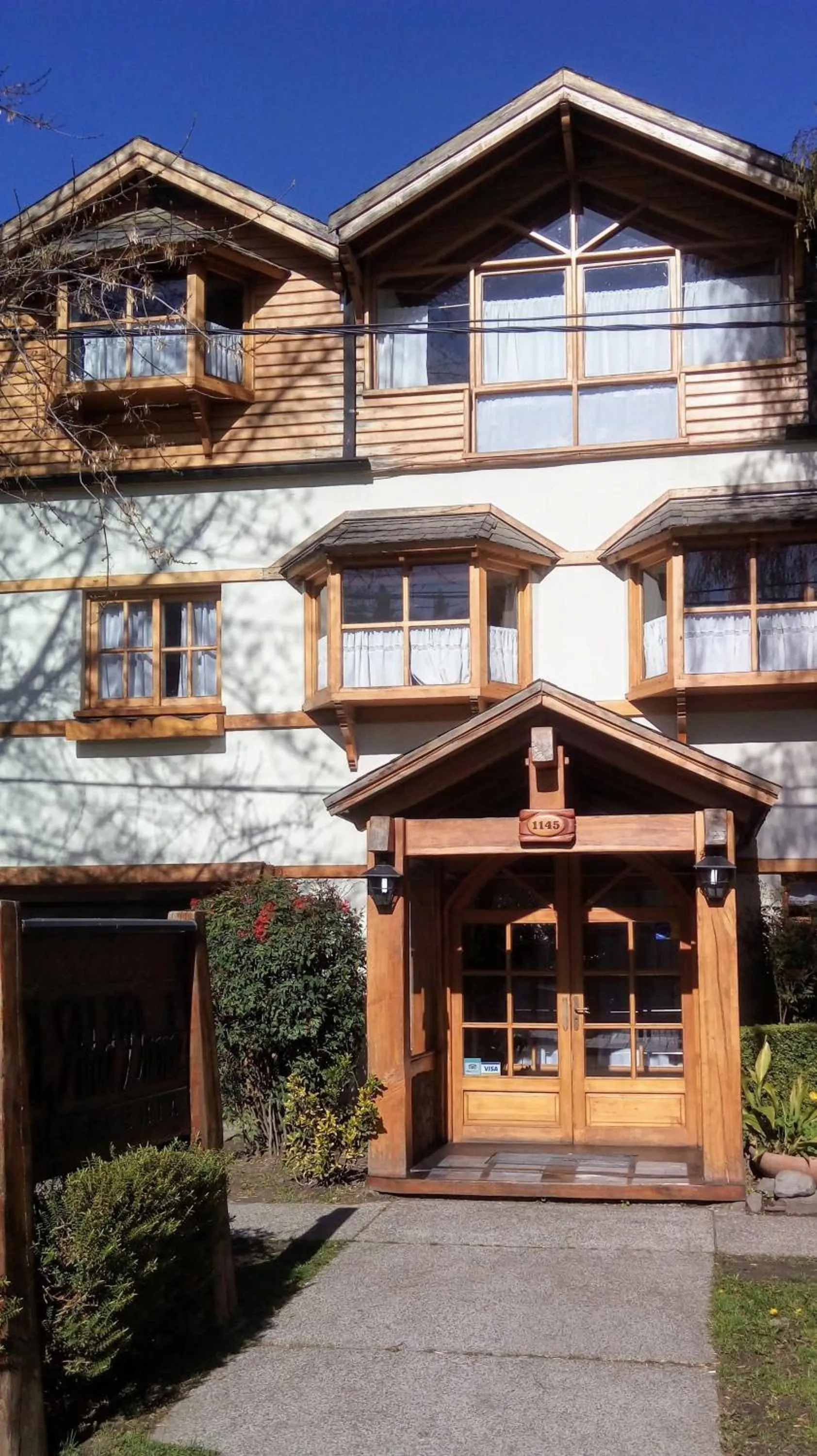 Facade/entrance in Hostería El Arbol Duende