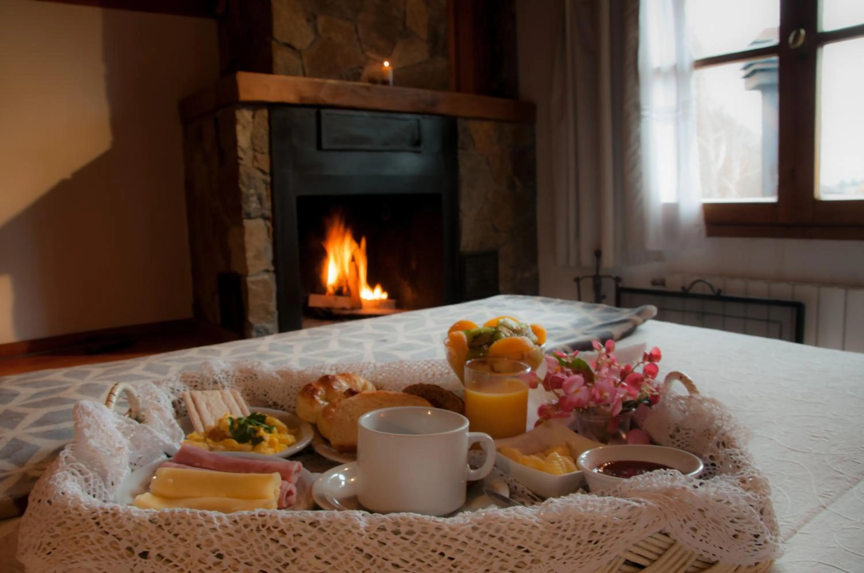 Food and drinks in Hostería El Arbol Duende