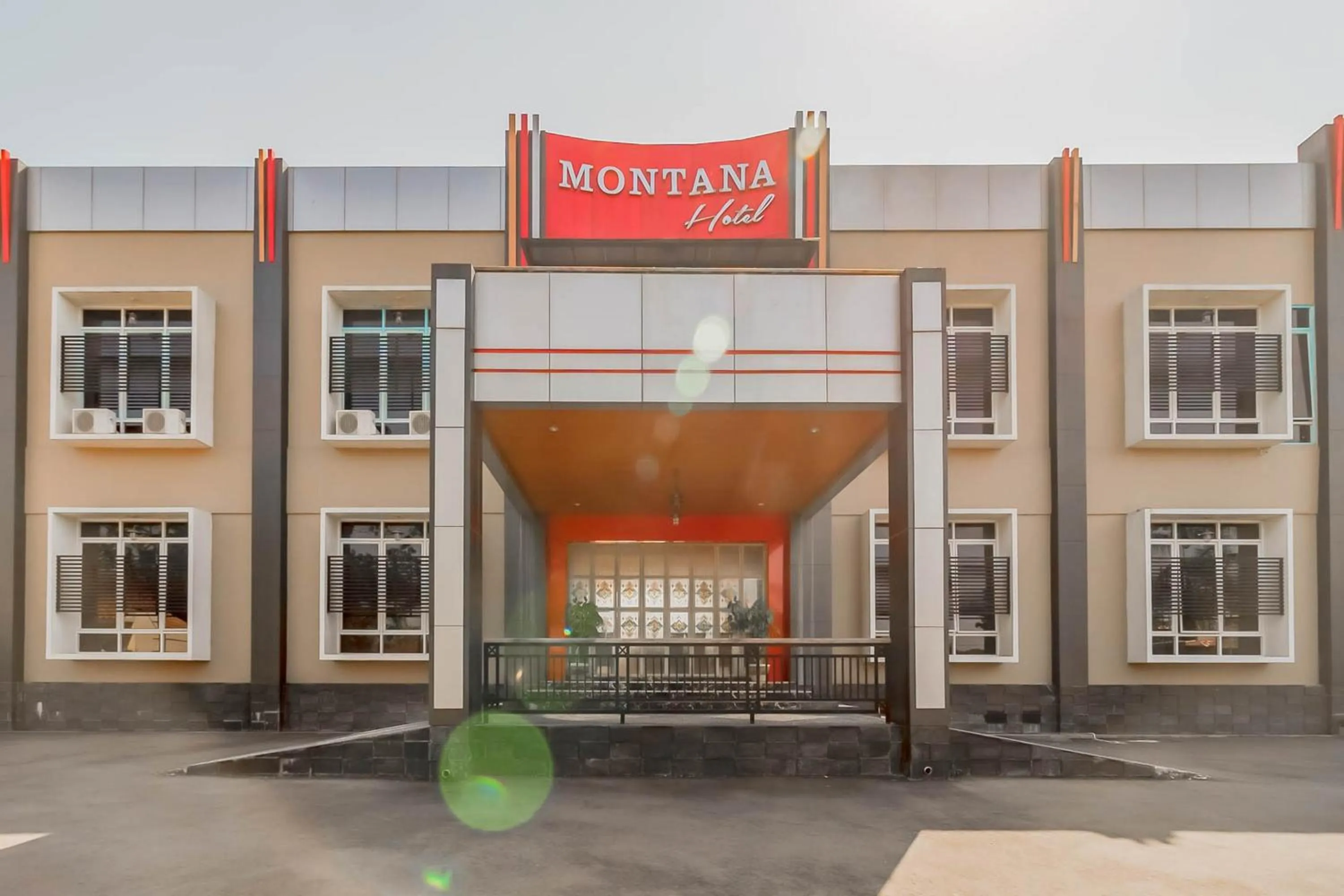 Property building in RedDoorz Resort Premium @ Sangkan Hurip Kuningan