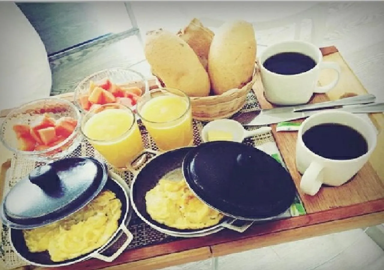 American breakfast in The Grace Hotel