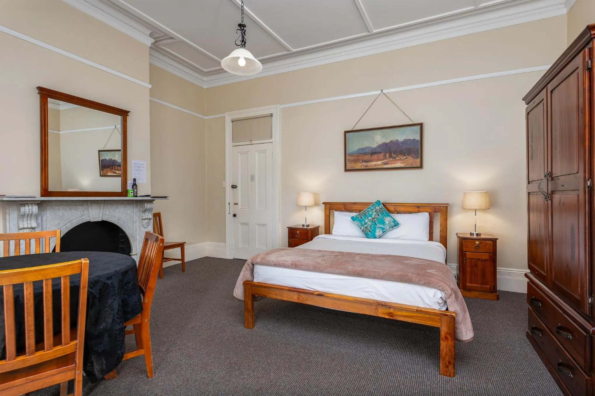 Bed in Moore Park Inn