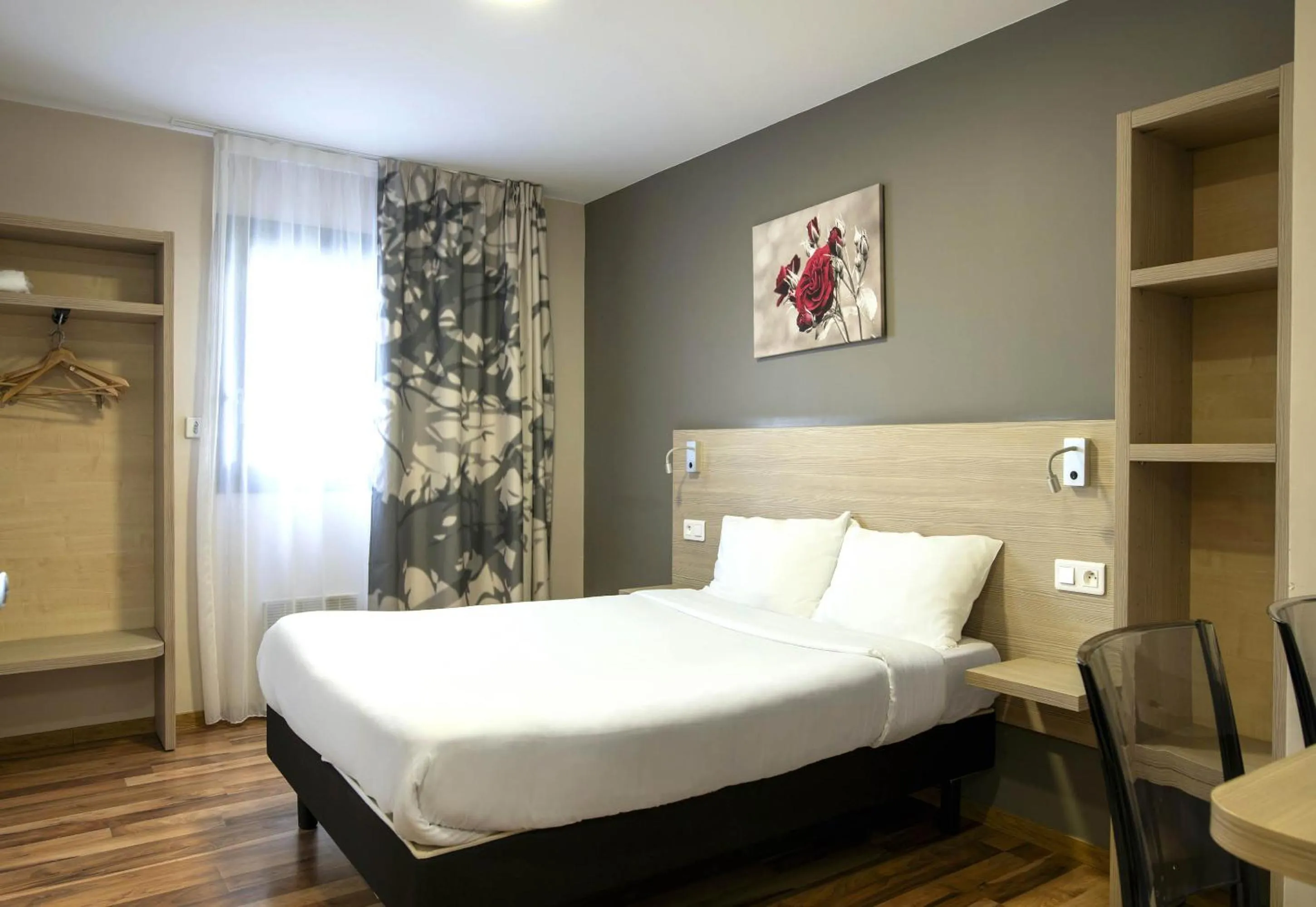 Bedroom, Bed in B&B HOTEL Bollène