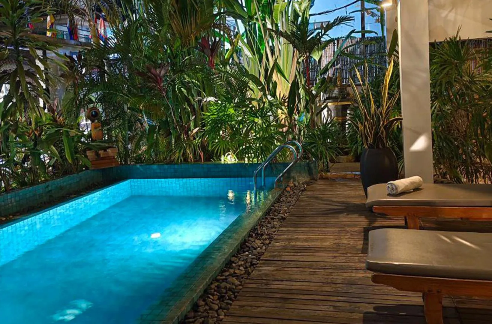 Night in Baahu Villa