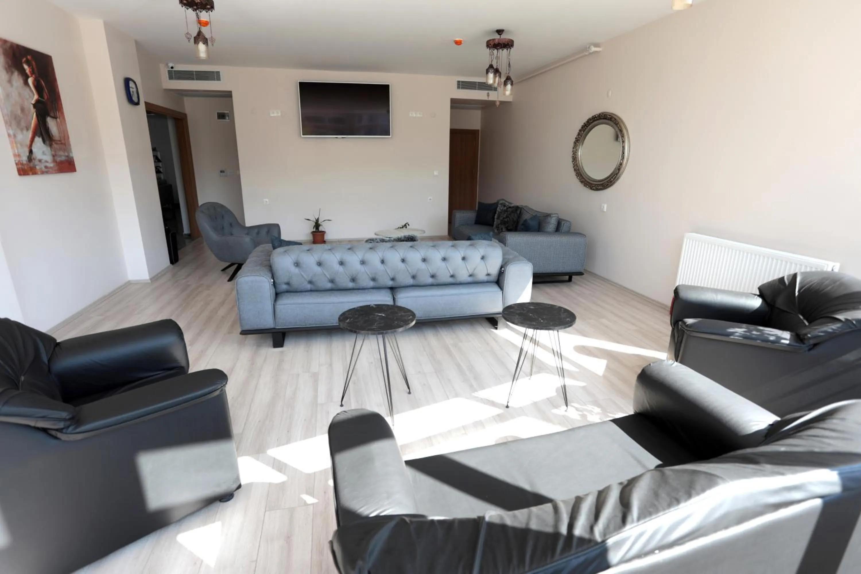 Seating area in BEKSİTİ HOTEL