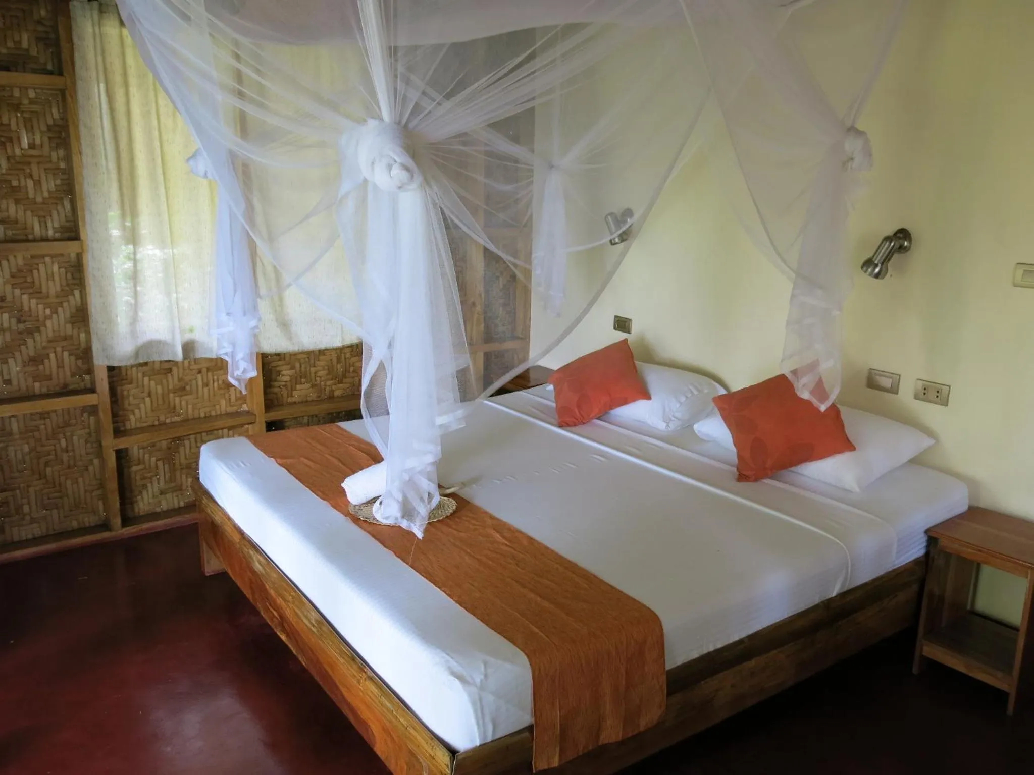 Decorative detail, Bed in Camiguin Volcan Beach Eco Retreat & Dive Resort