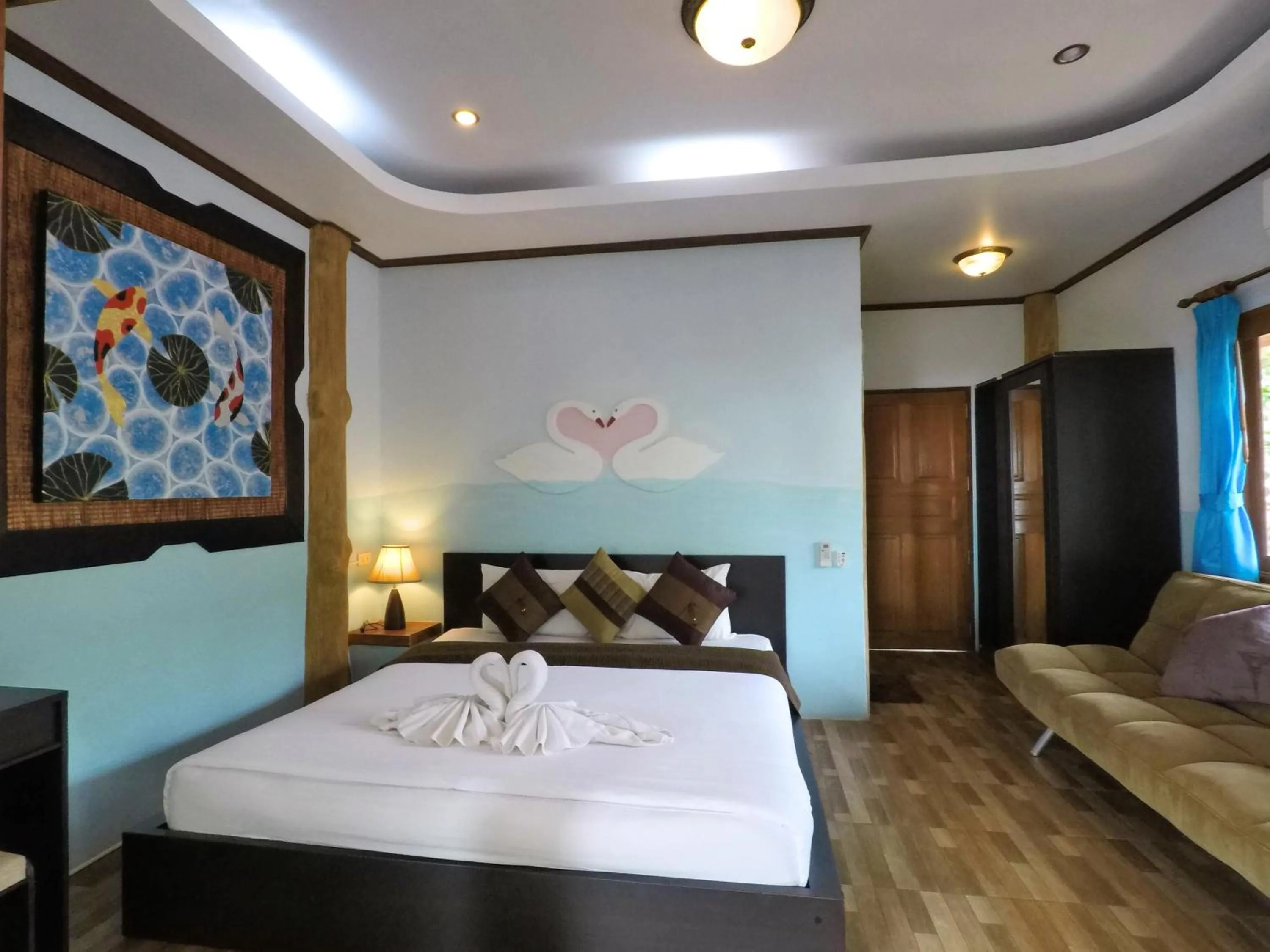 Bedroom, Bed in DD Hut Koh Tao