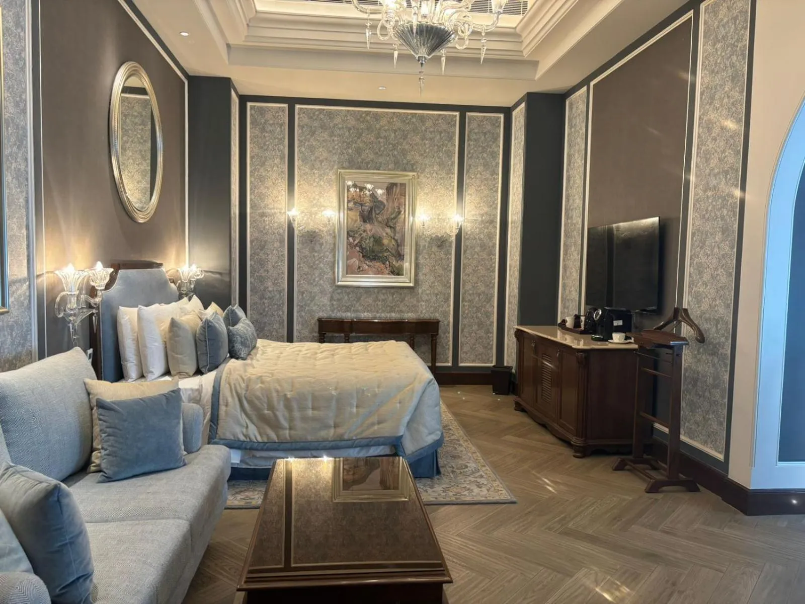 Bed in Welcomhotel by ITC Hotels, The Savoy, Mussoorie