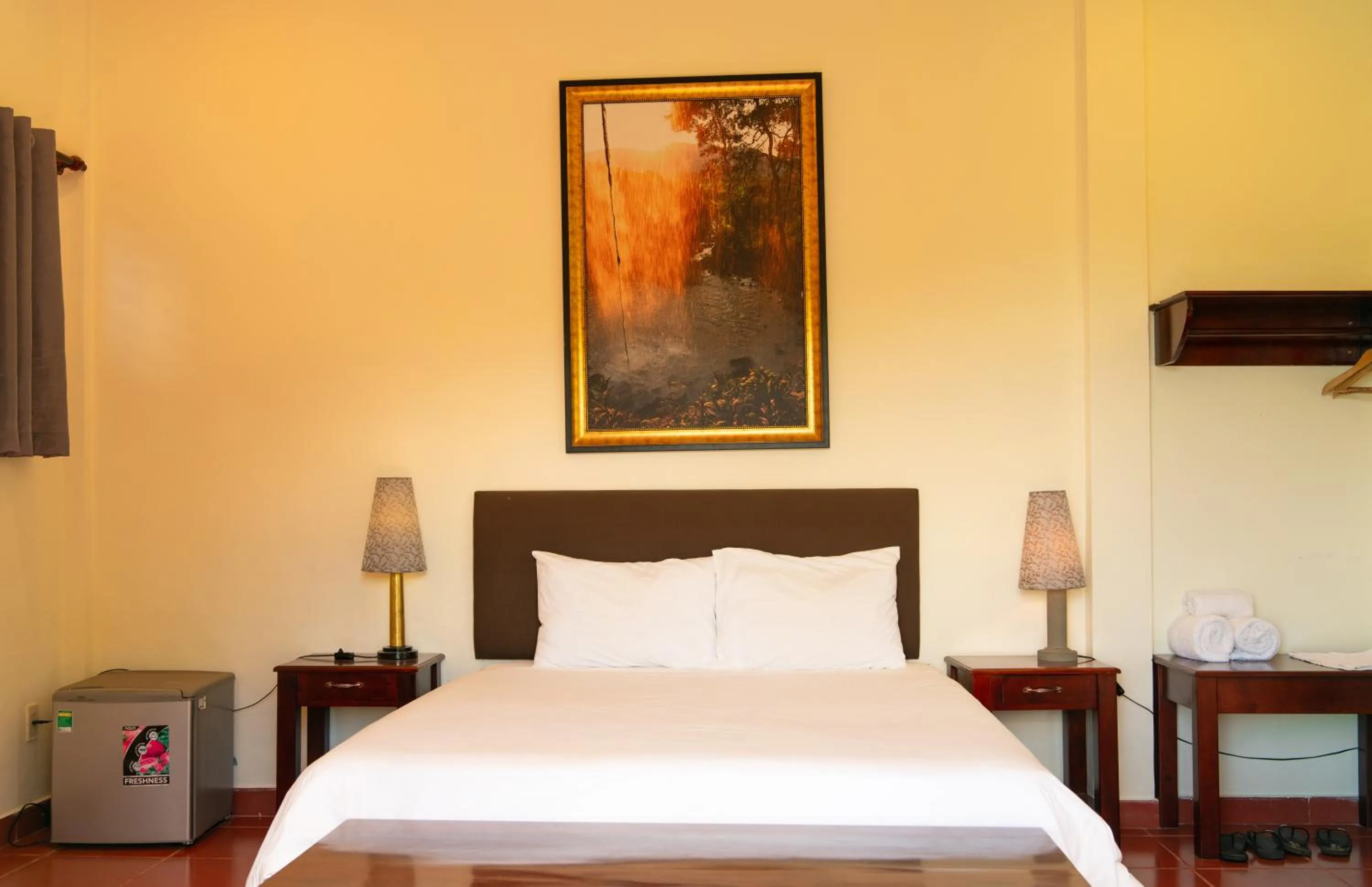 Bedroom, Bed in Ivory Falls Villa