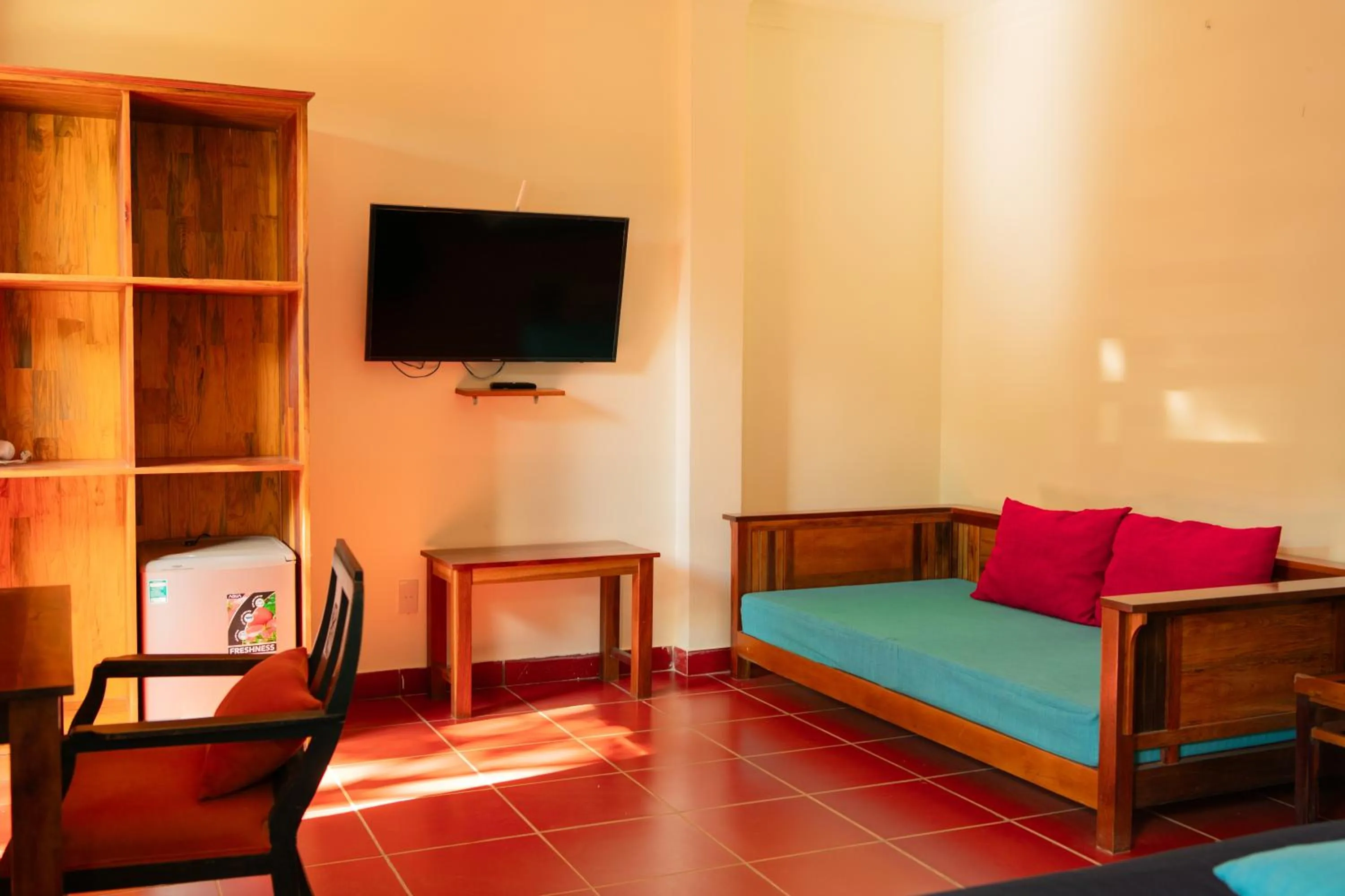 Seating area in Ivory Falls Villa