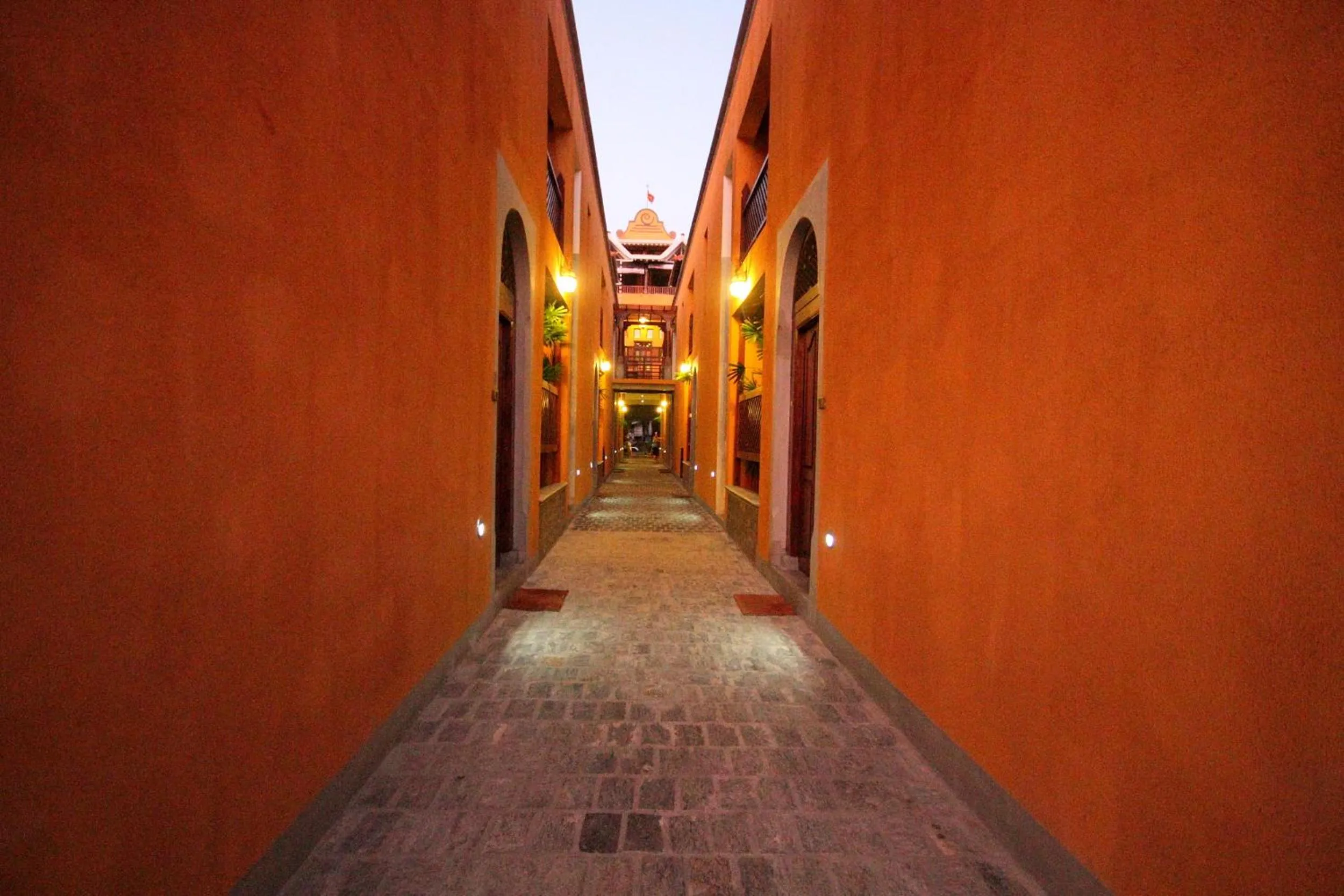 Area and facilities in Thaproban Pavilion Resort and Spa