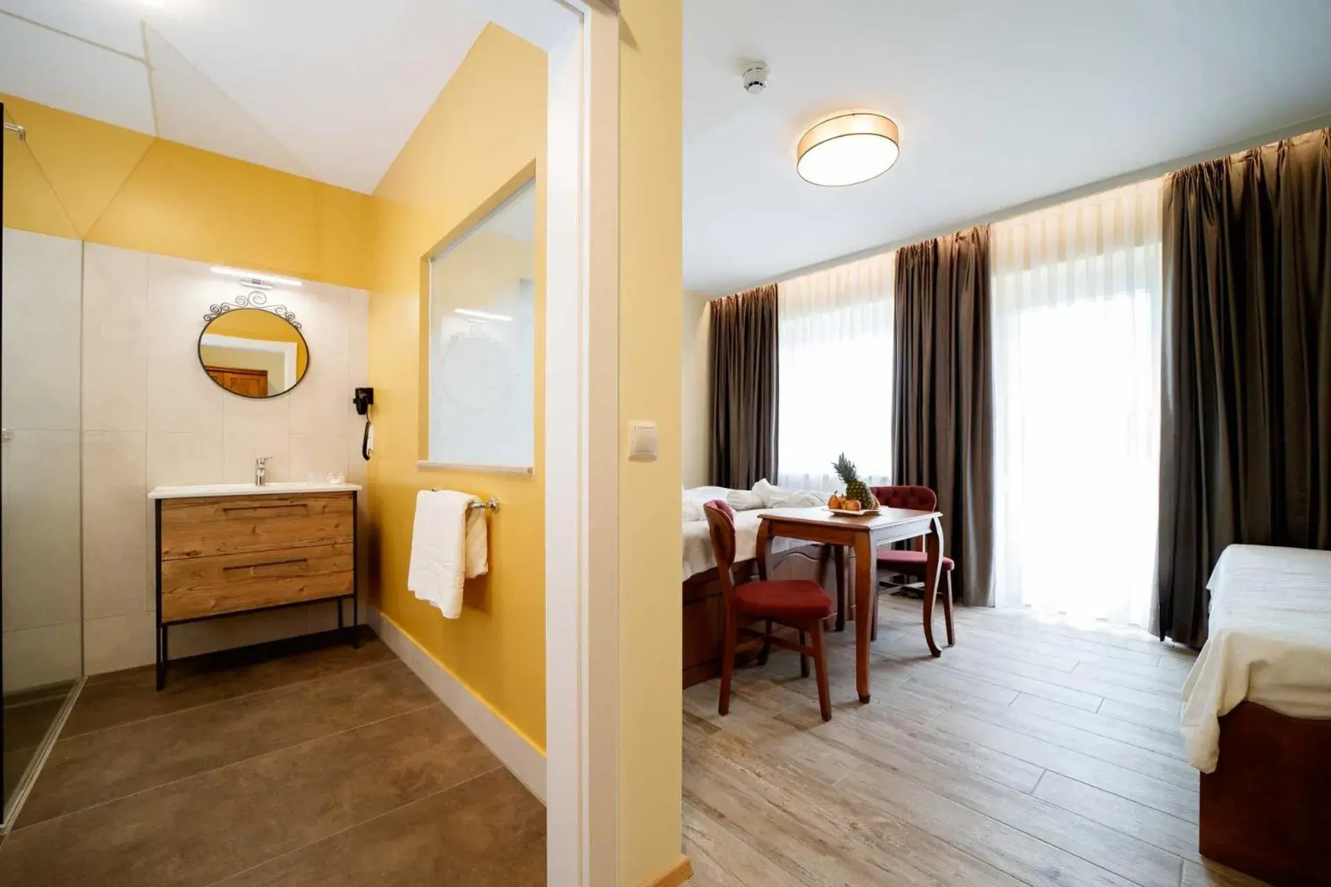 Classic Triple Room - single occupancy in VULKAN Residenz Hotel I Self Check-in Classic Triple Room - single occupancy in VULKAN Residenz Hotel I Self Check-in