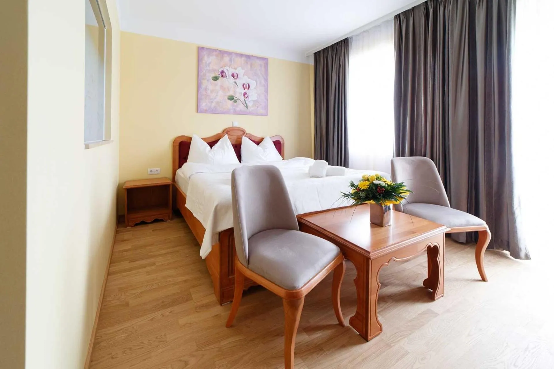 VULKAN Residenz Hotel I Self Check-in