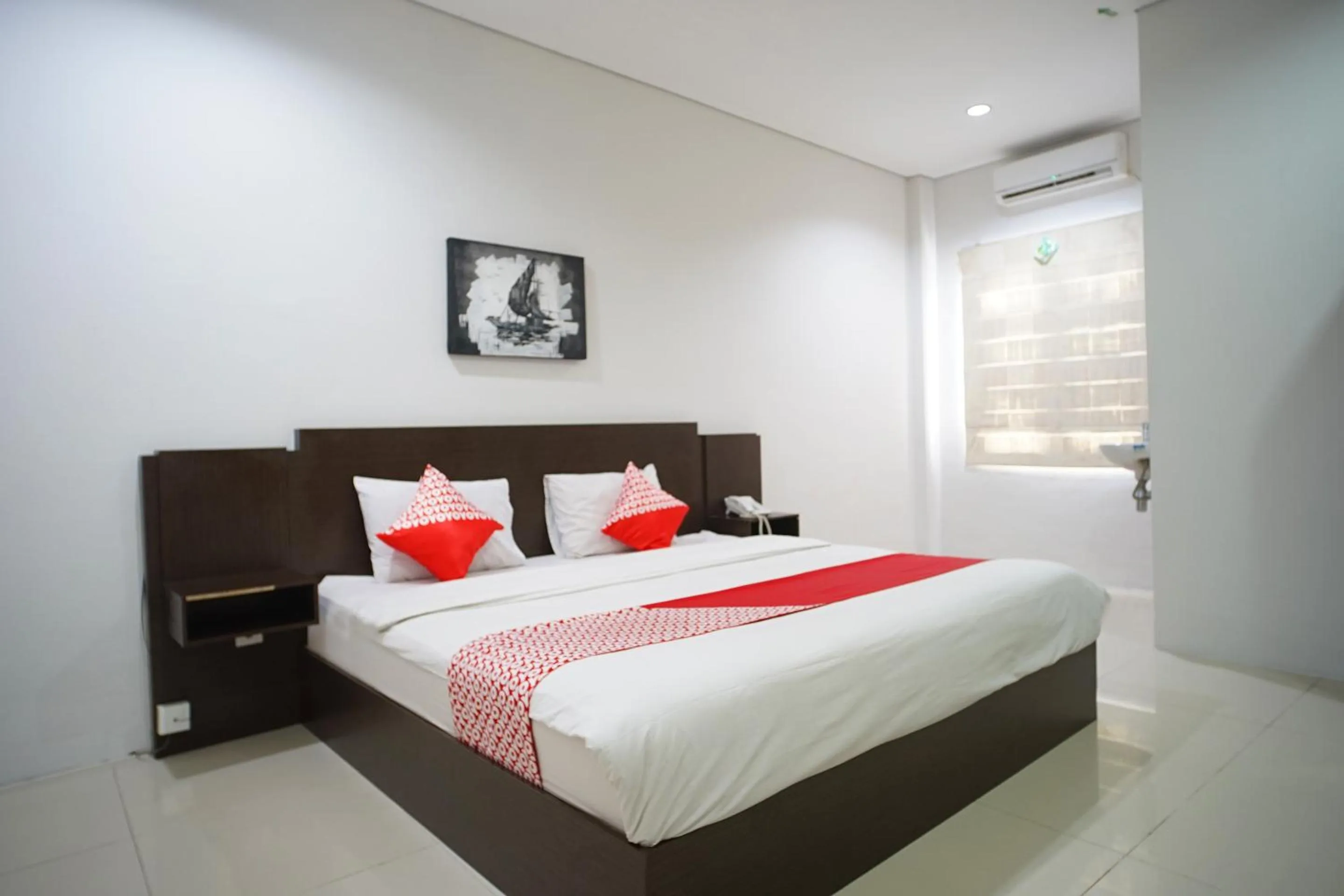 Bedroom, Bed in OYO 1477 Athar 88 Hotel