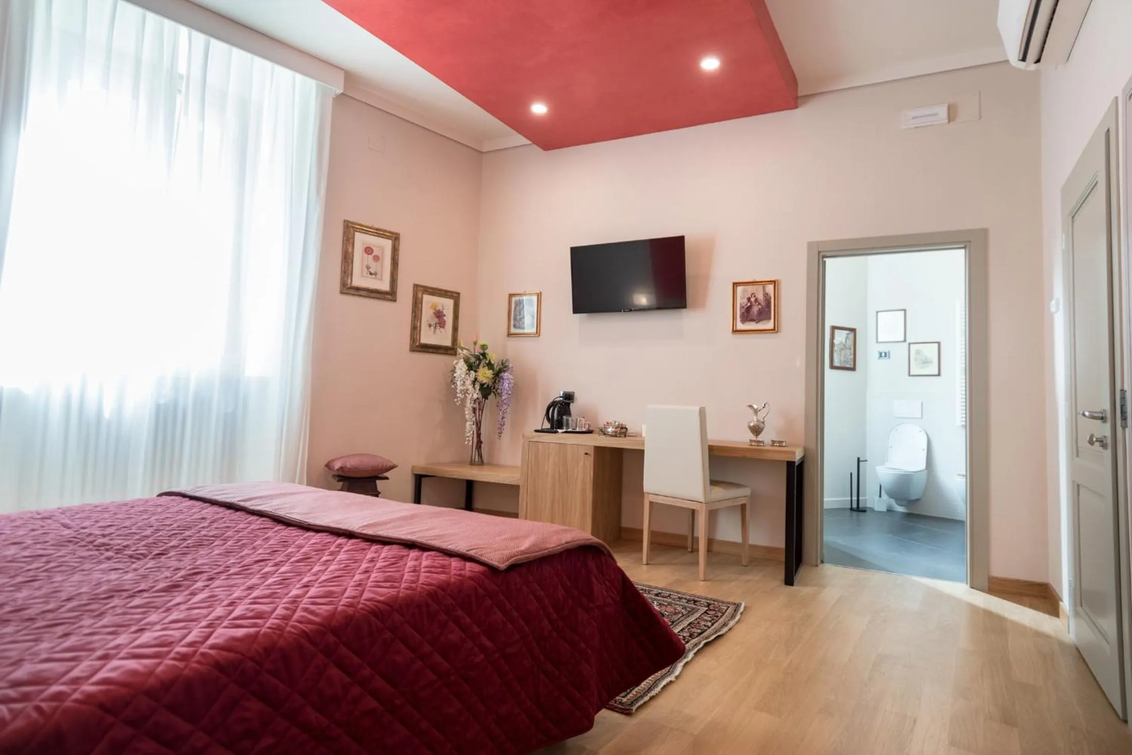 TV and multimedia, Bed in Brunelli B&B