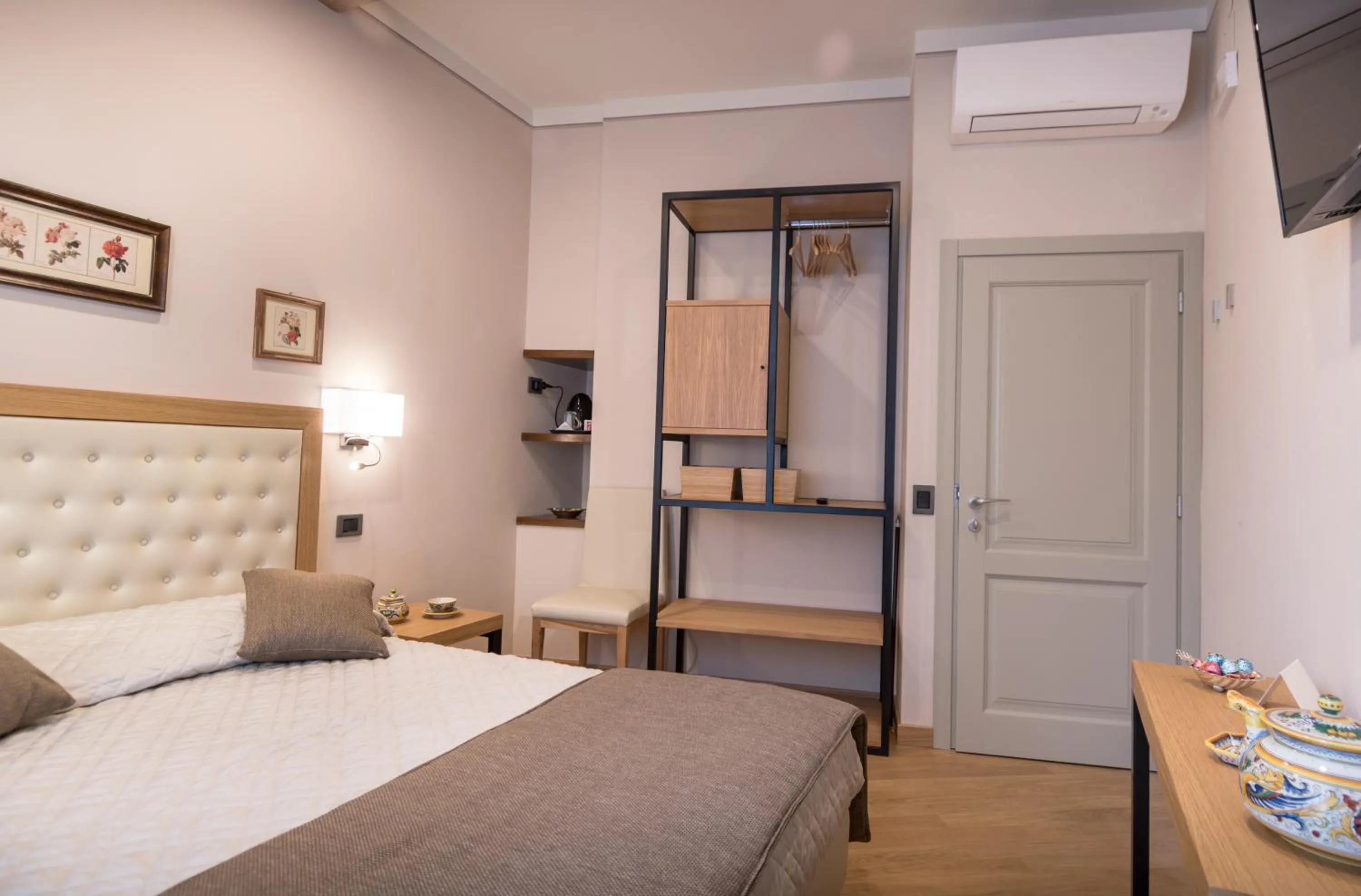 Photo of the whole room, Bed in Brunelli B&B