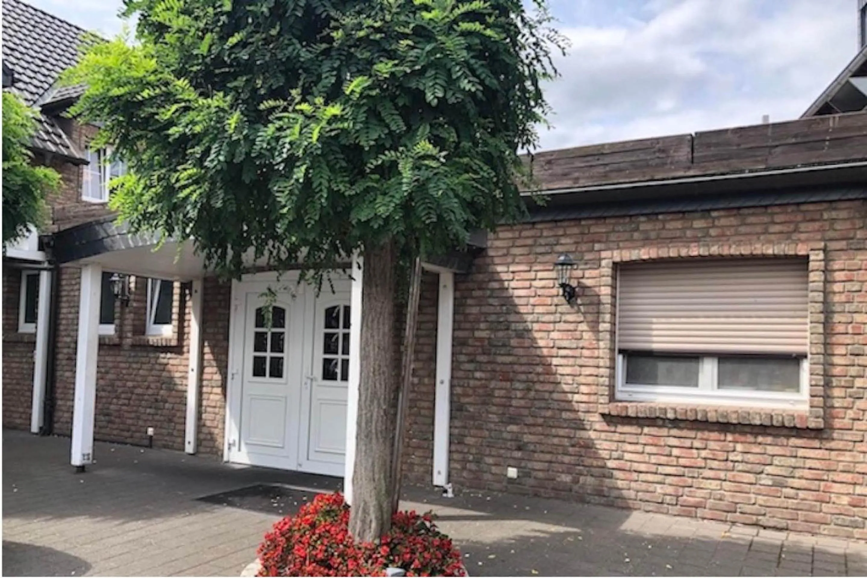 Property building in Haus Schönewald