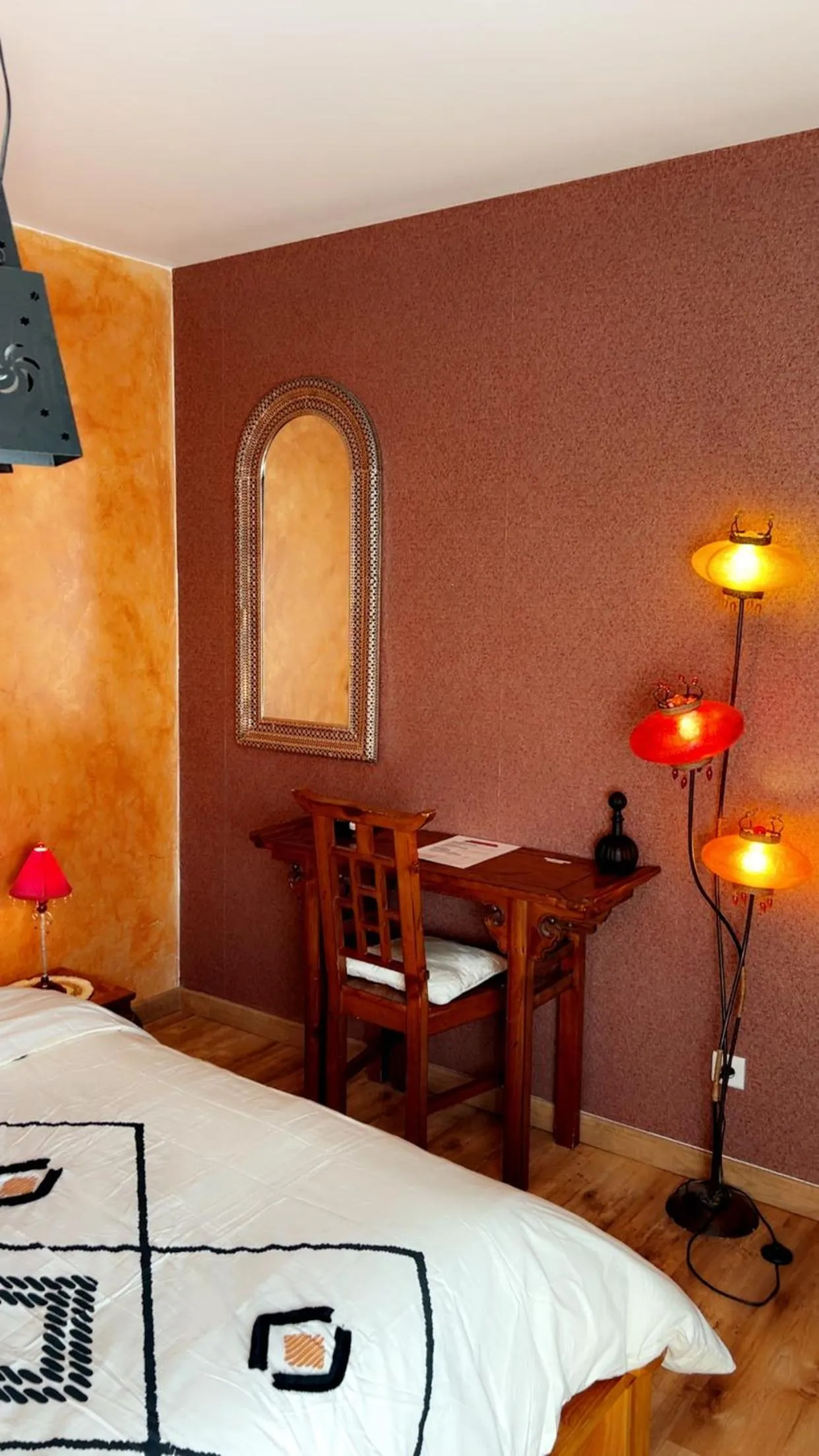 TV and multimedia, Bed in Domaine de la Borde