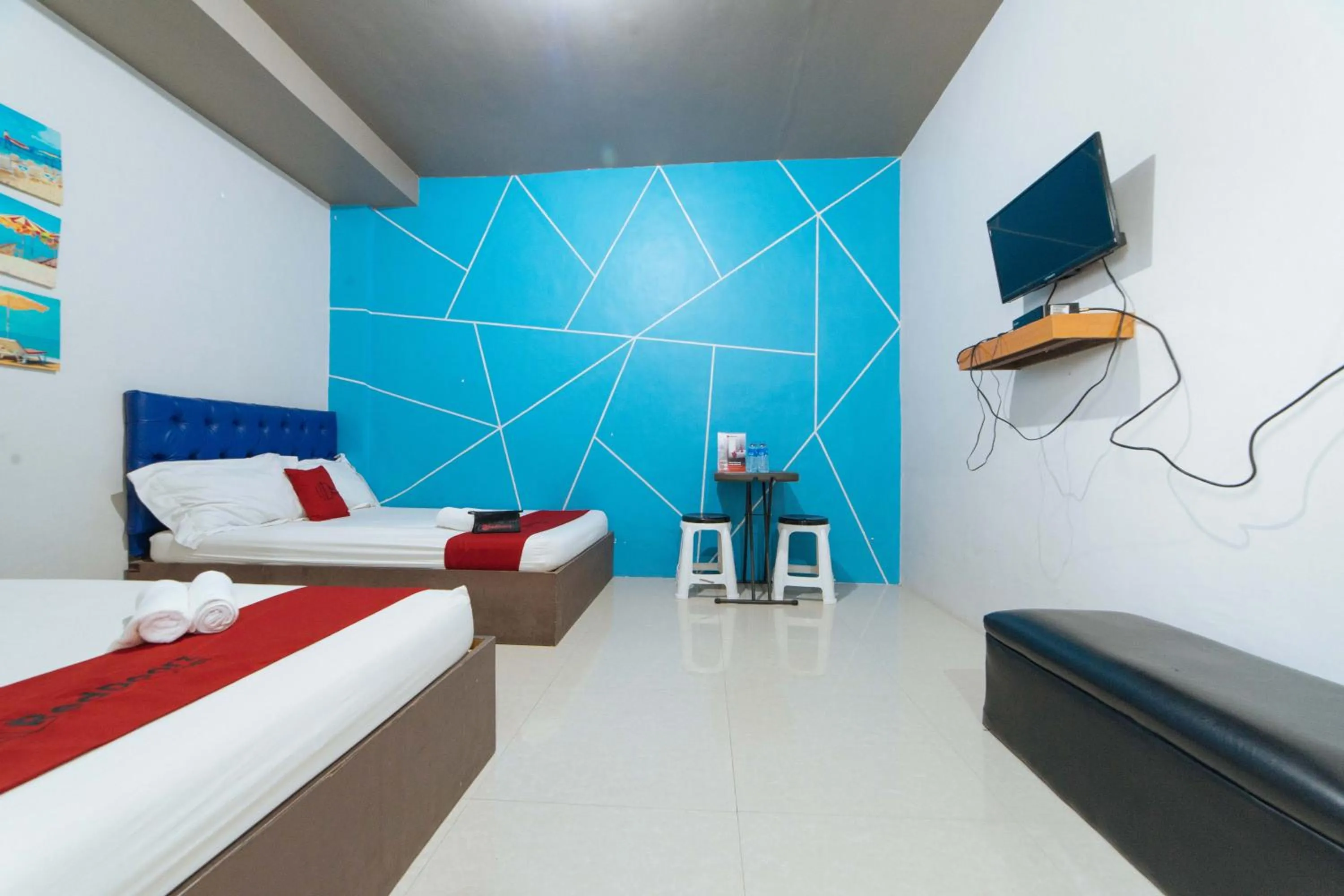 Bed in RedDoorz @ Aparente Gensan