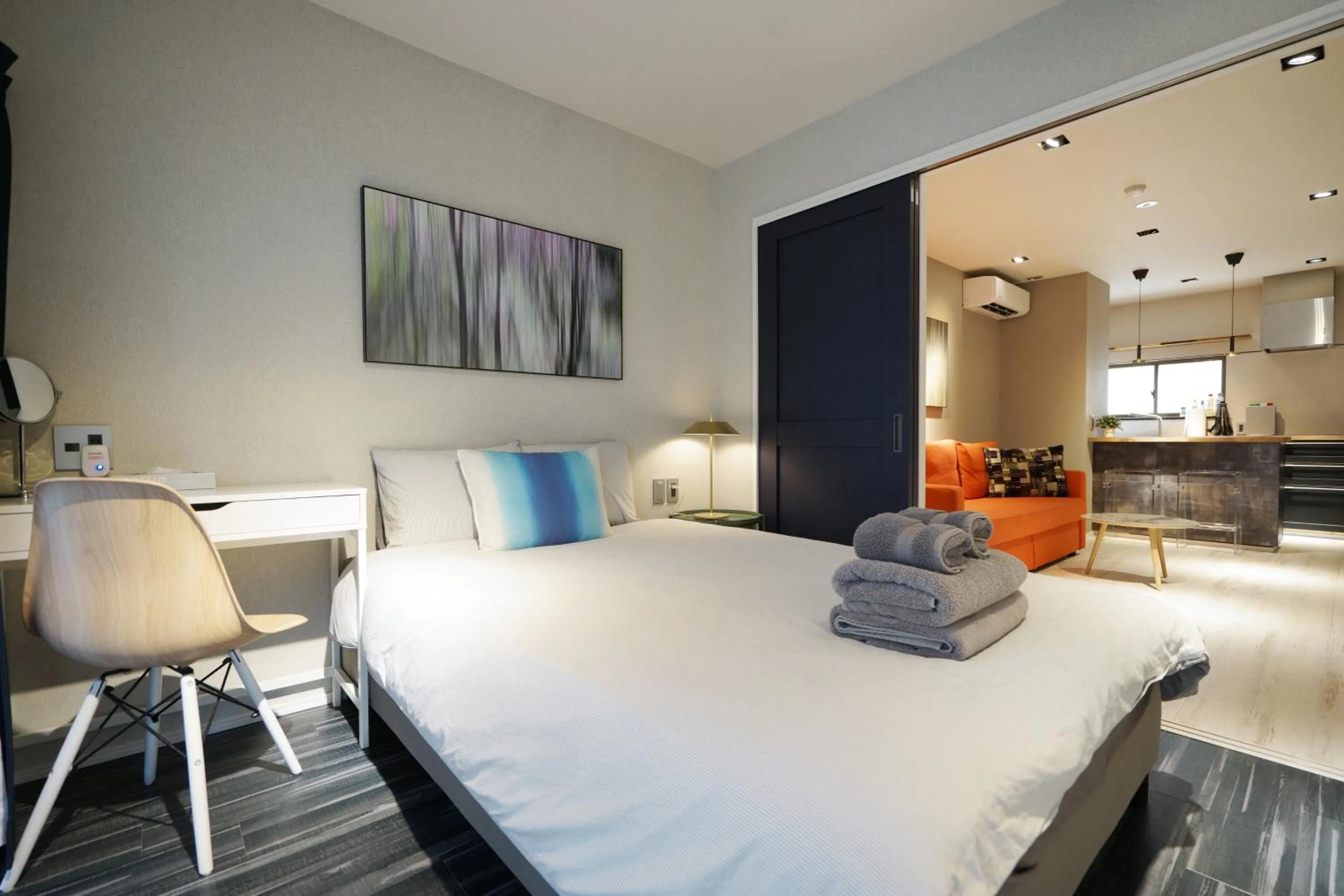 Bed in Real Life Meguro River