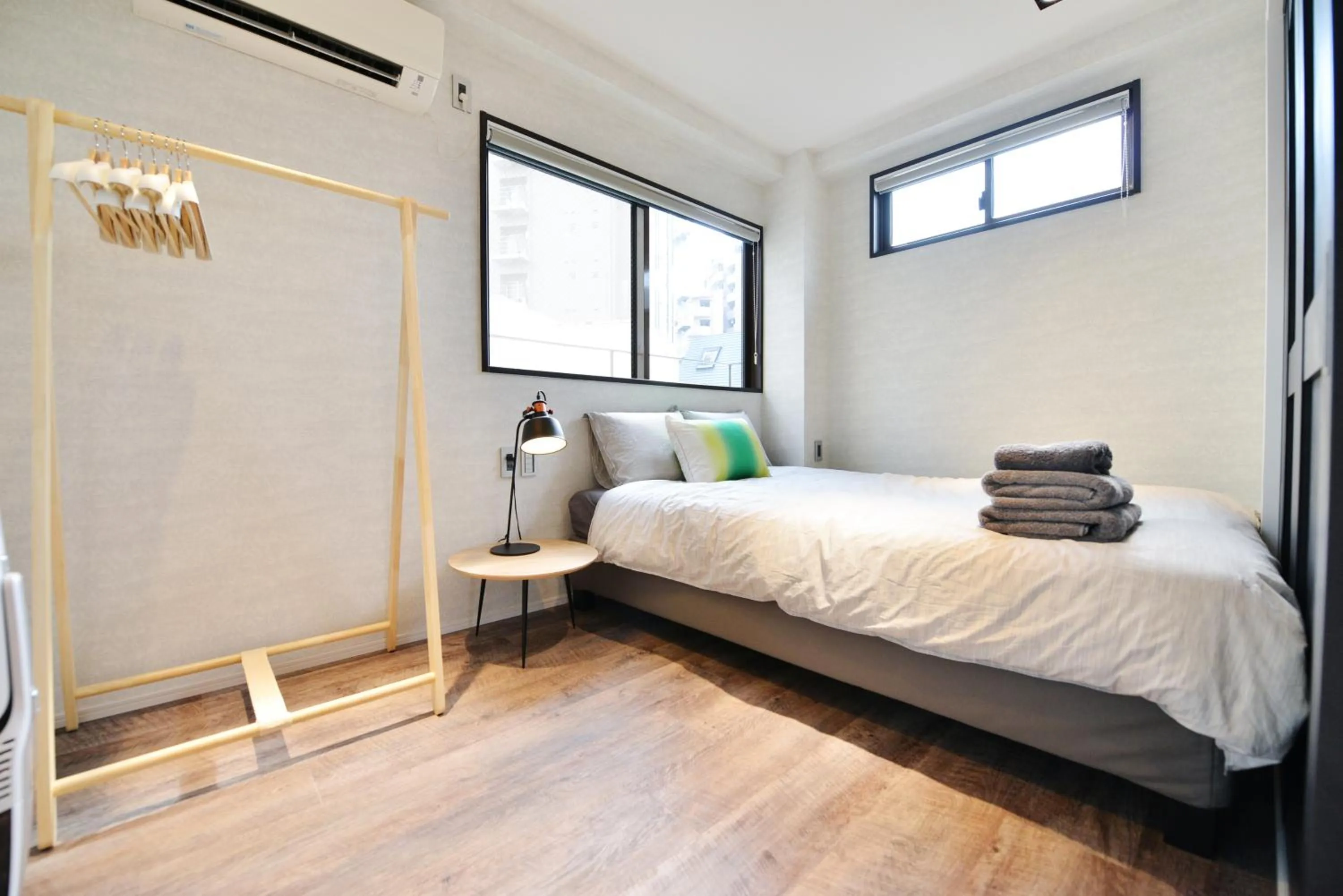 Bed in Real Life Meguro River