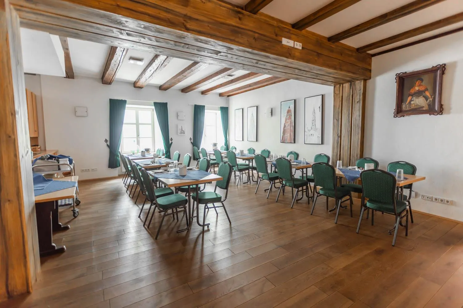 Breakfast in Hotel Freischütz Apartments