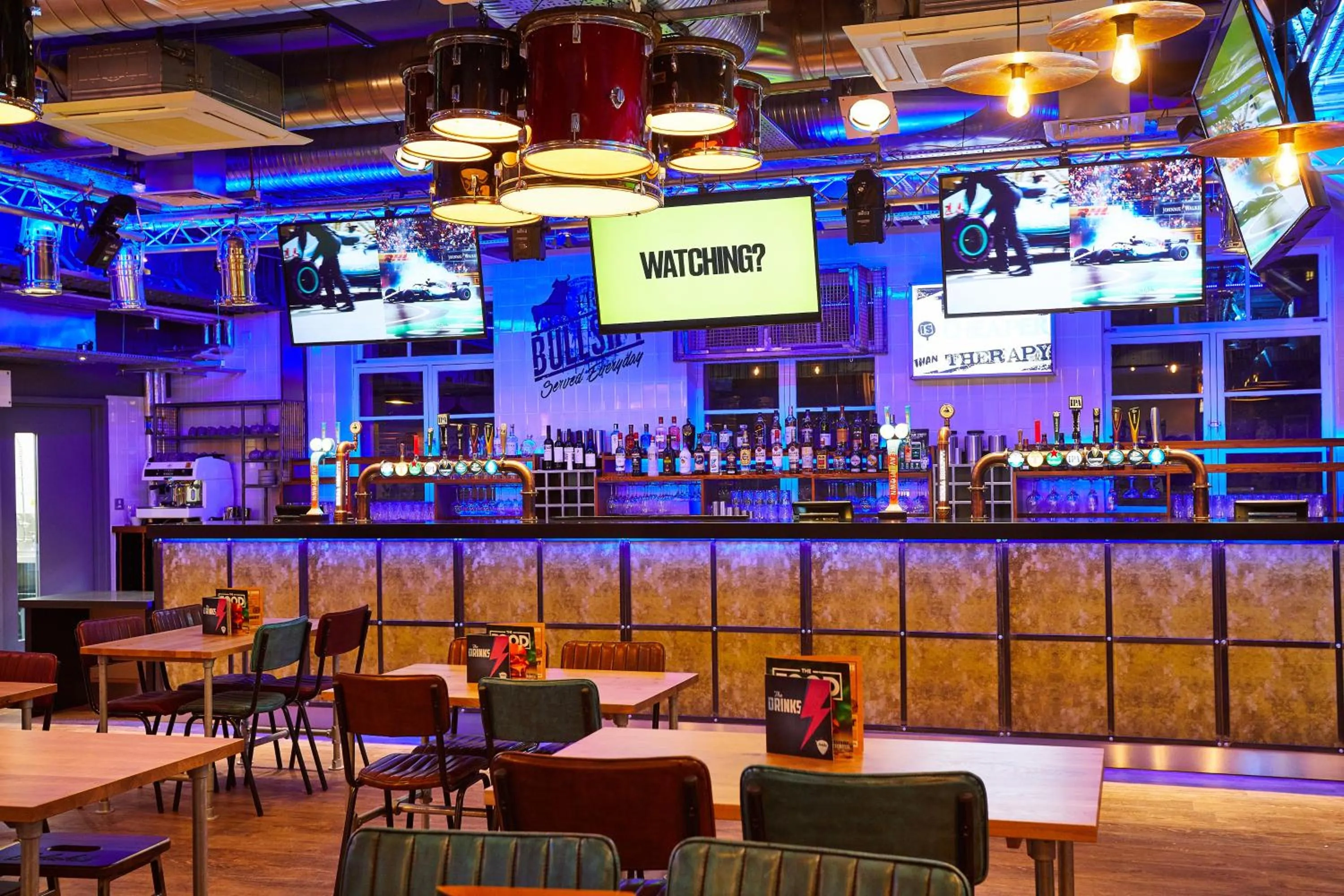 Nightclub / DJ in St Christopher's Inn Edinburgh - Old Town