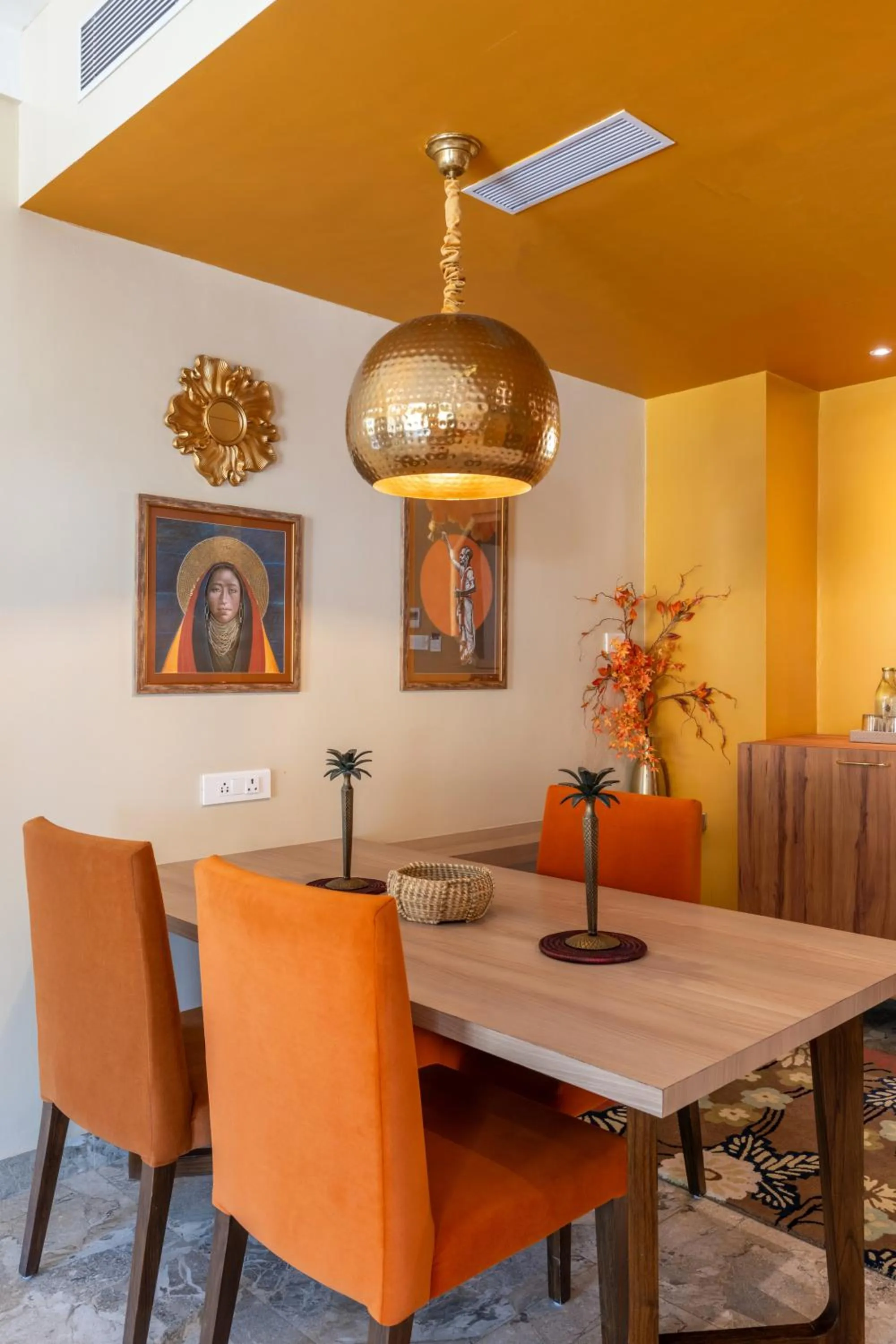 Living room in Antalya By Divine Ganga Cottage