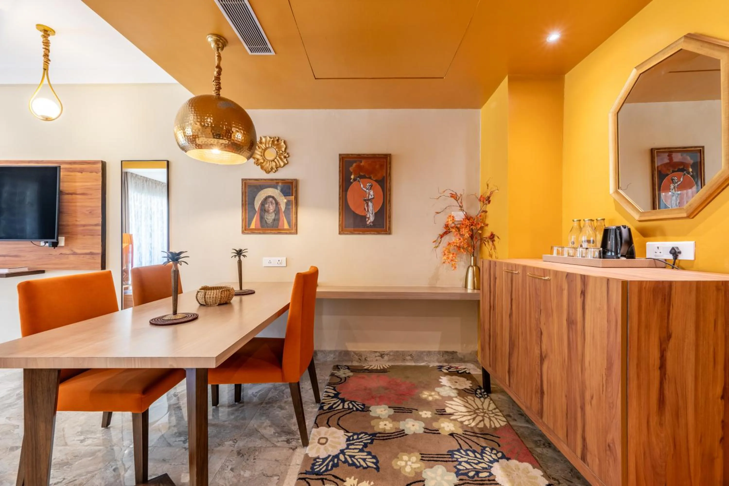 Kitchen or kitchenette in Antalya By Divine Ganga Cottage