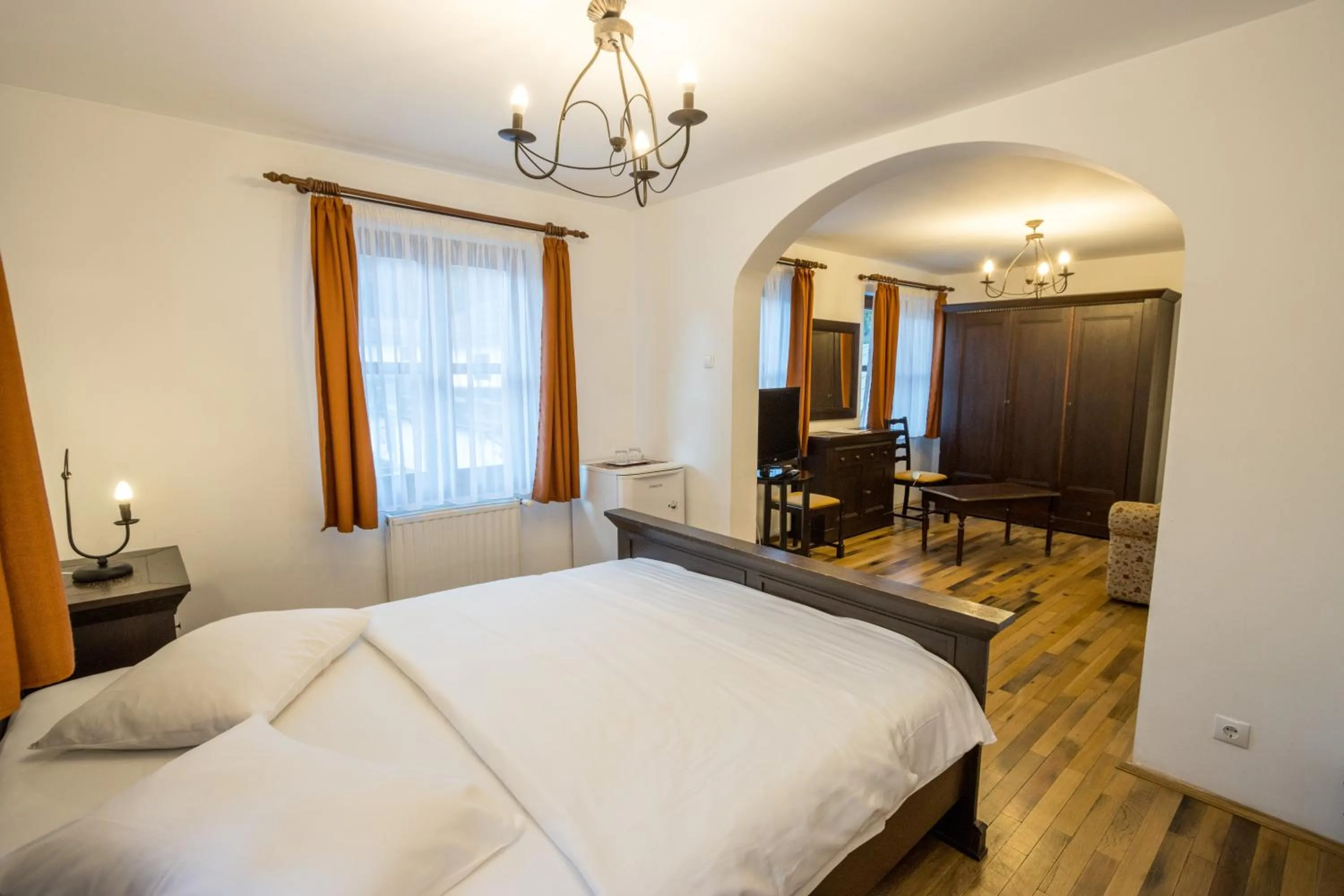 Photo of the whole room, Bed in Pensiunea Rhein