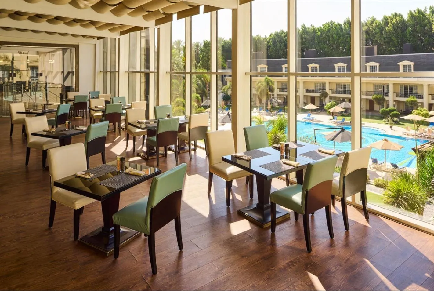 Restaurant/places to eat in Renaissance Cairo Mirage City Hotel