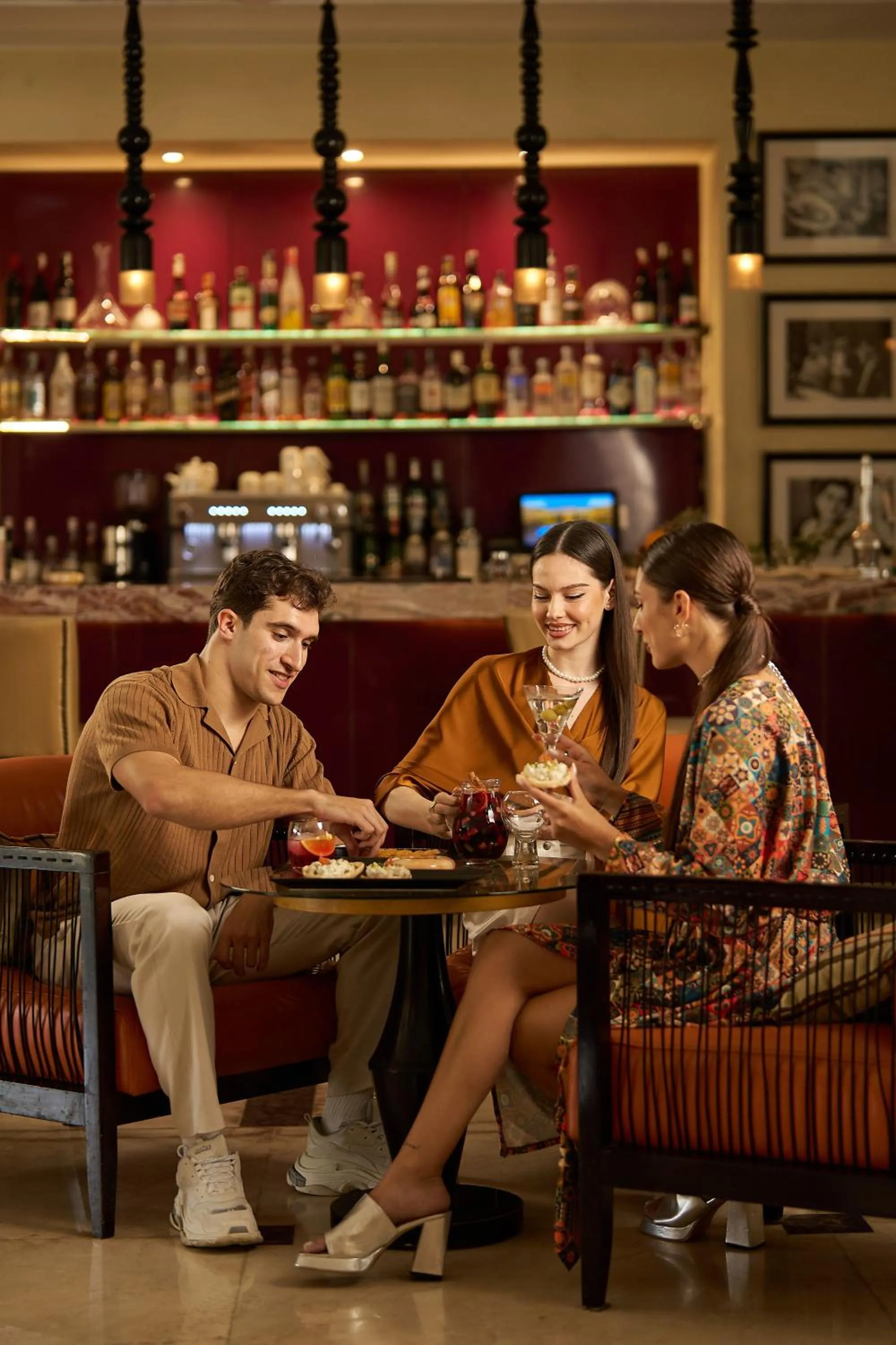 Restaurant/places to eat in Renaissance Cairo Mirage City Hotel