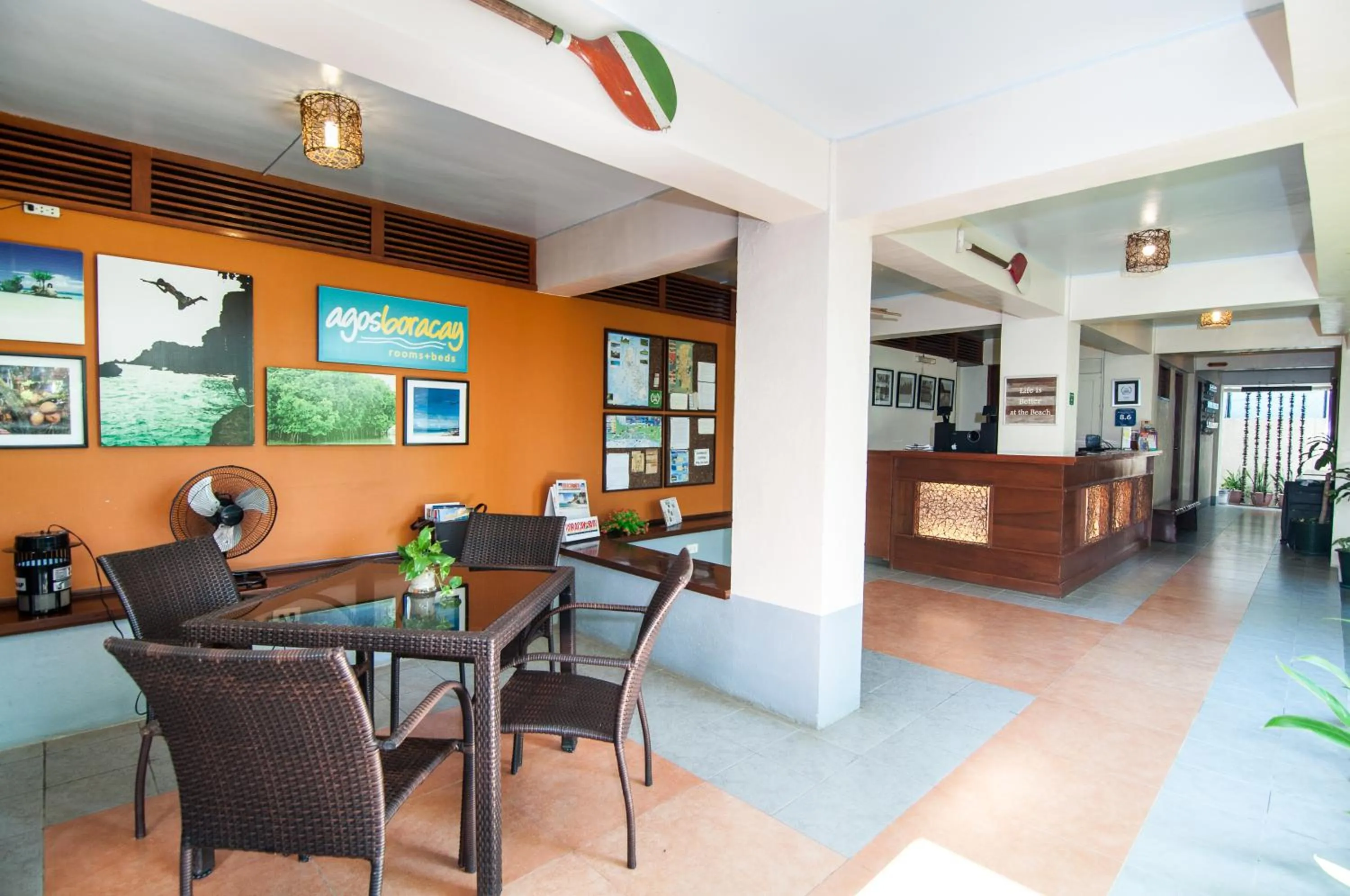 Lobby or reception in Agos Boracay Rooms + Beds