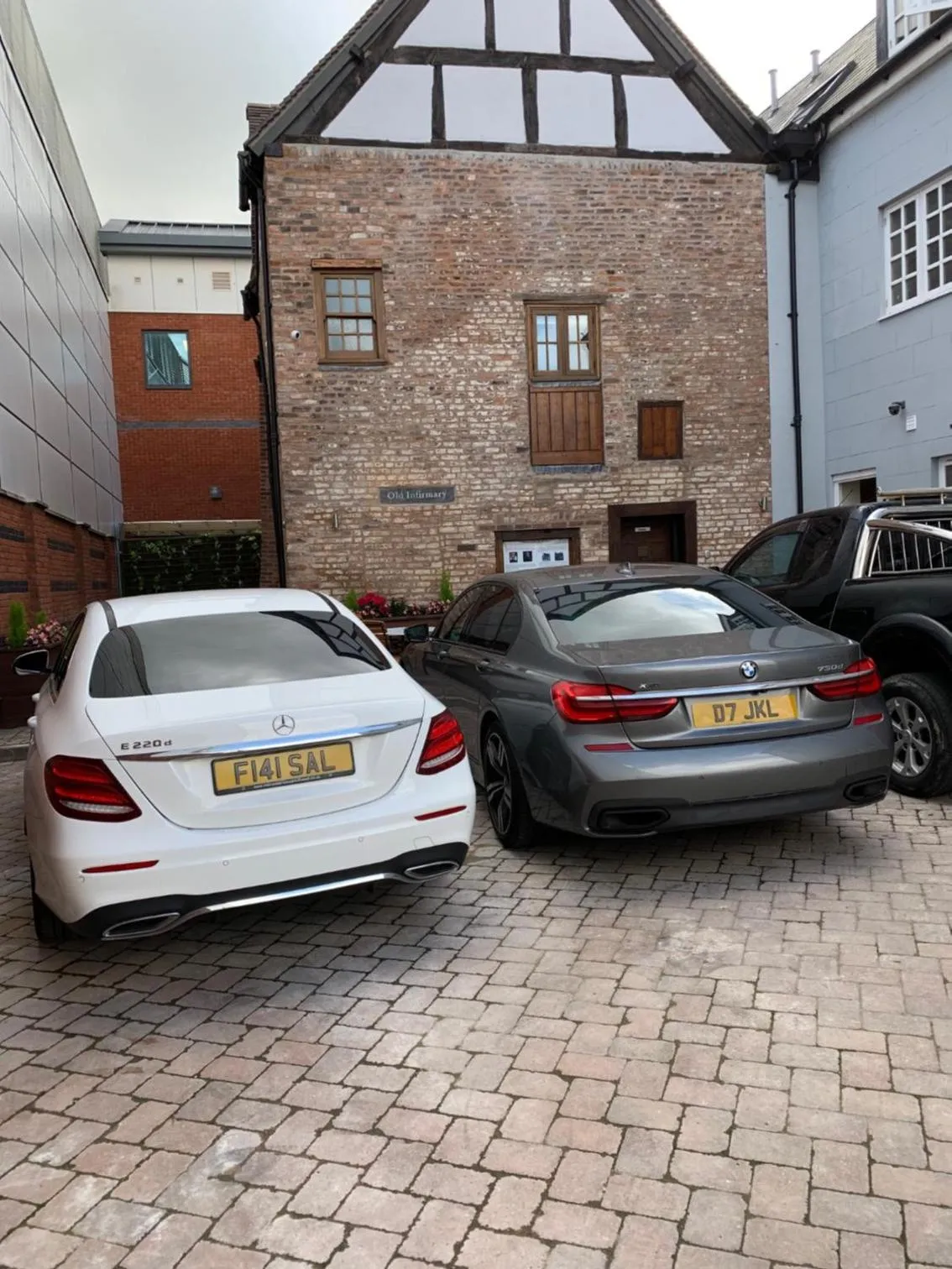 Parking in Old Infirmary